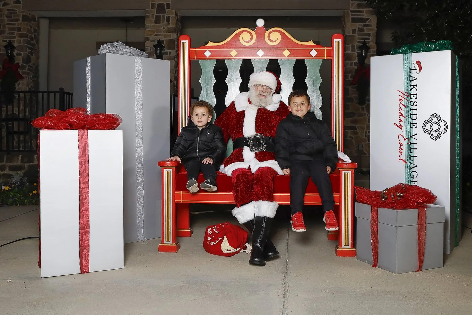 120325 Lakeside Holiday Event-0098.jpg