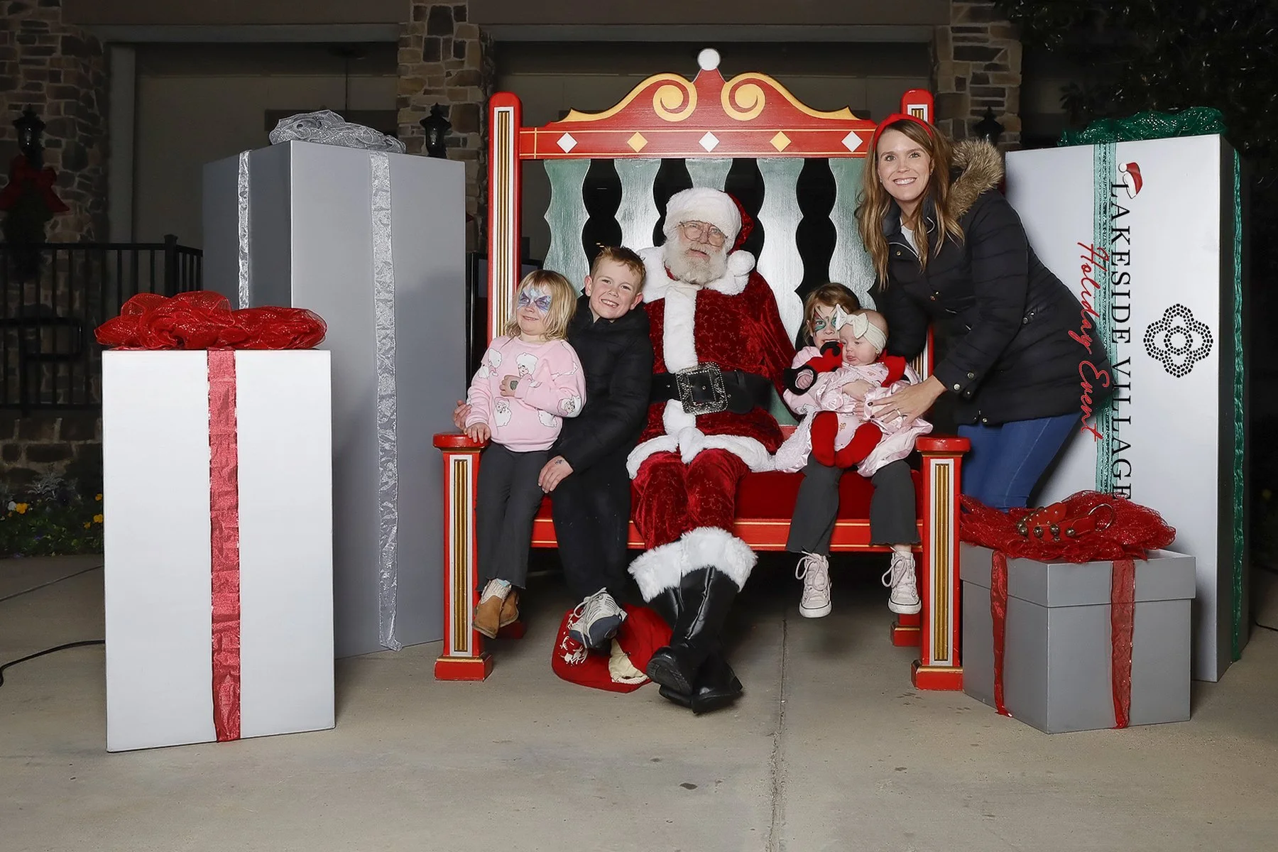 120325 Lakeside Holiday Event-0145.jpg