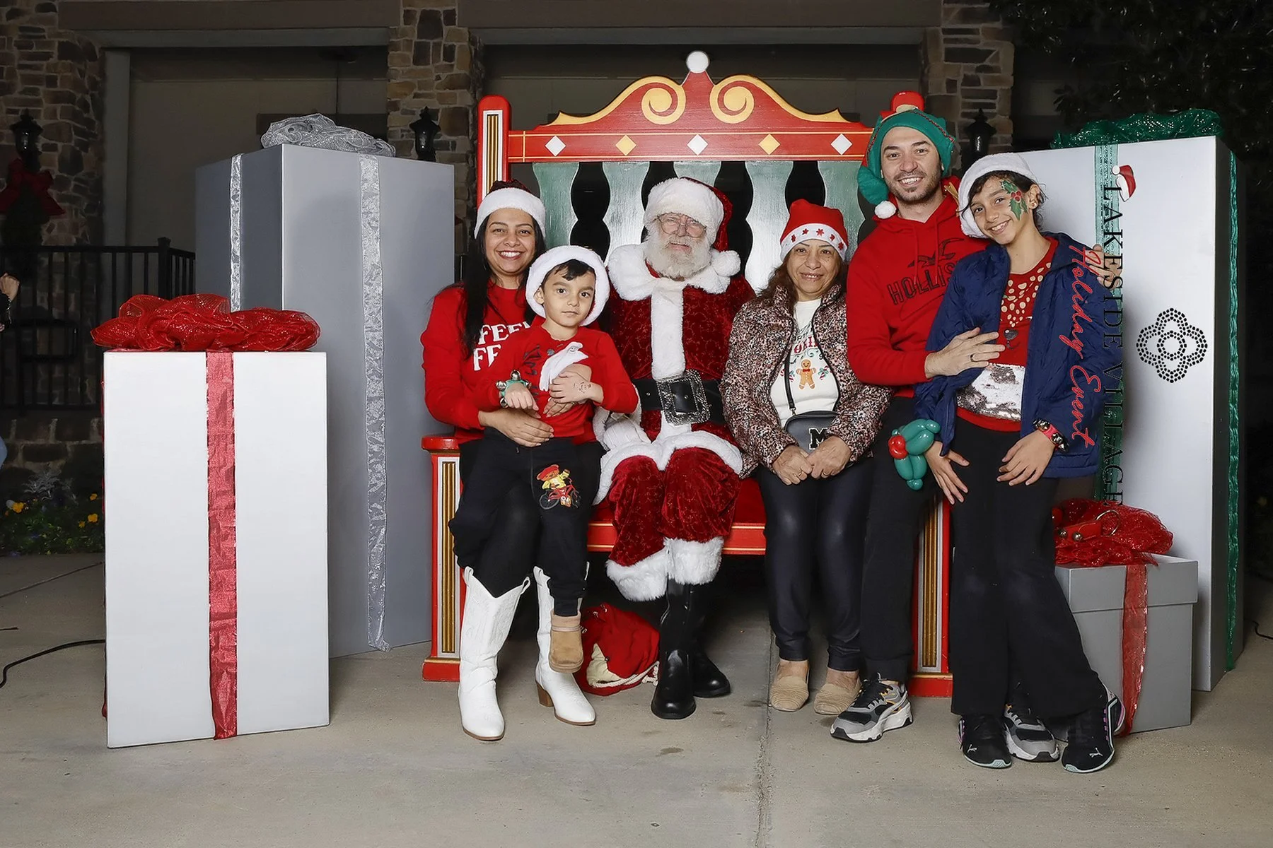 120325 Lakeside Holiday Event-0181.jpg