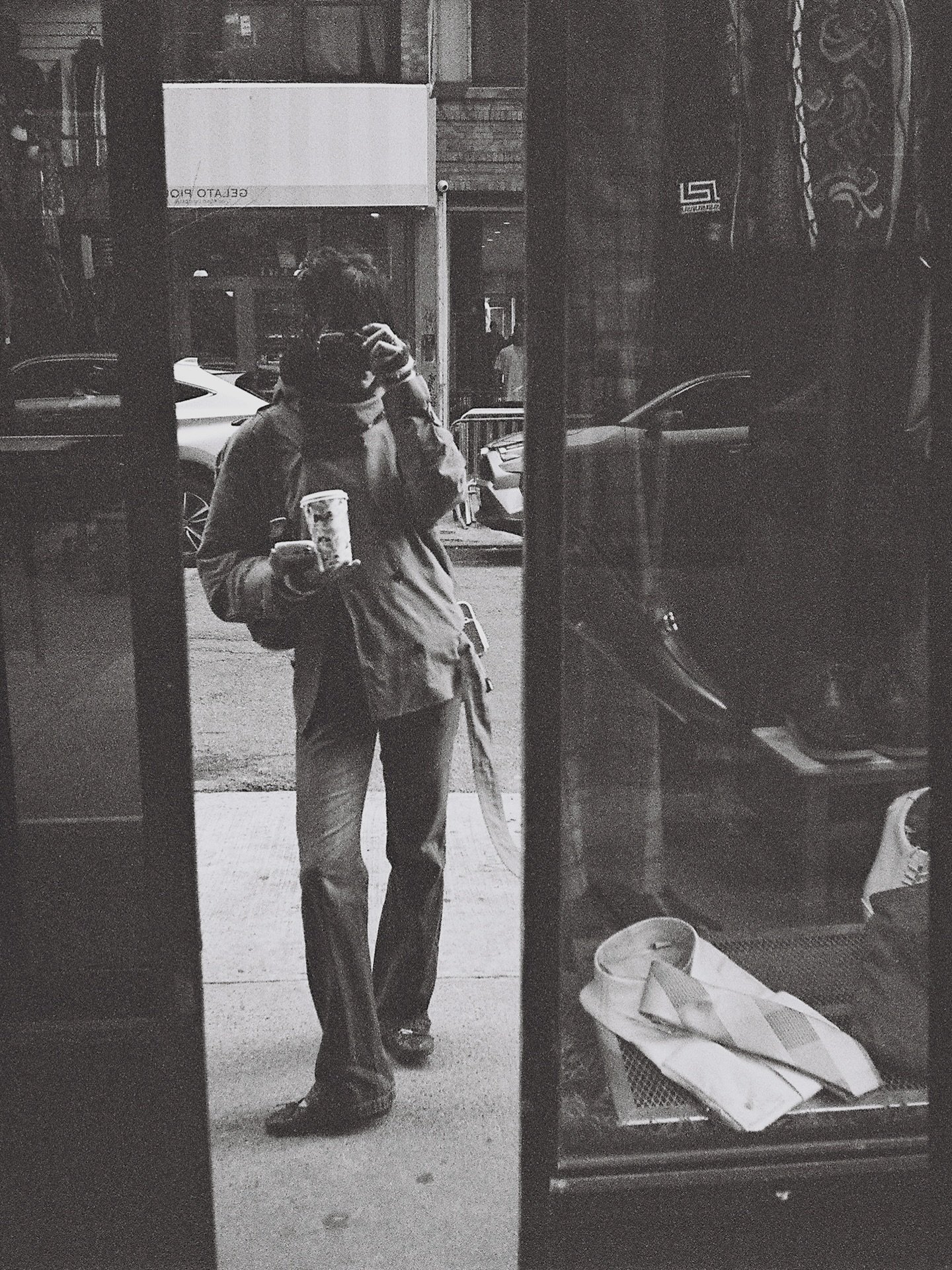 A folder called &ldquo;bad selfies&rdquo;&hellip;

where the under exposed, bad spread, missed focused photos go 🚮