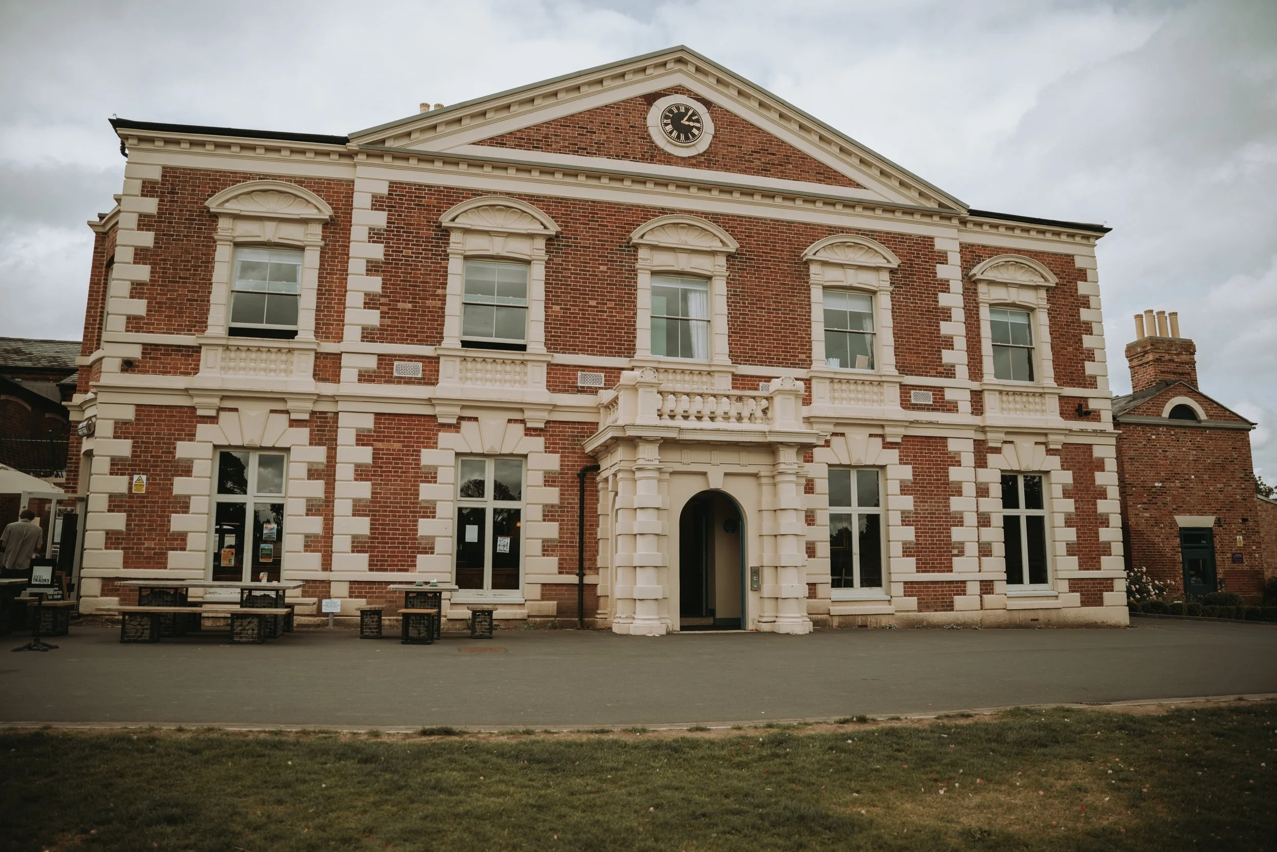 Venue Talk - Lightwoods House