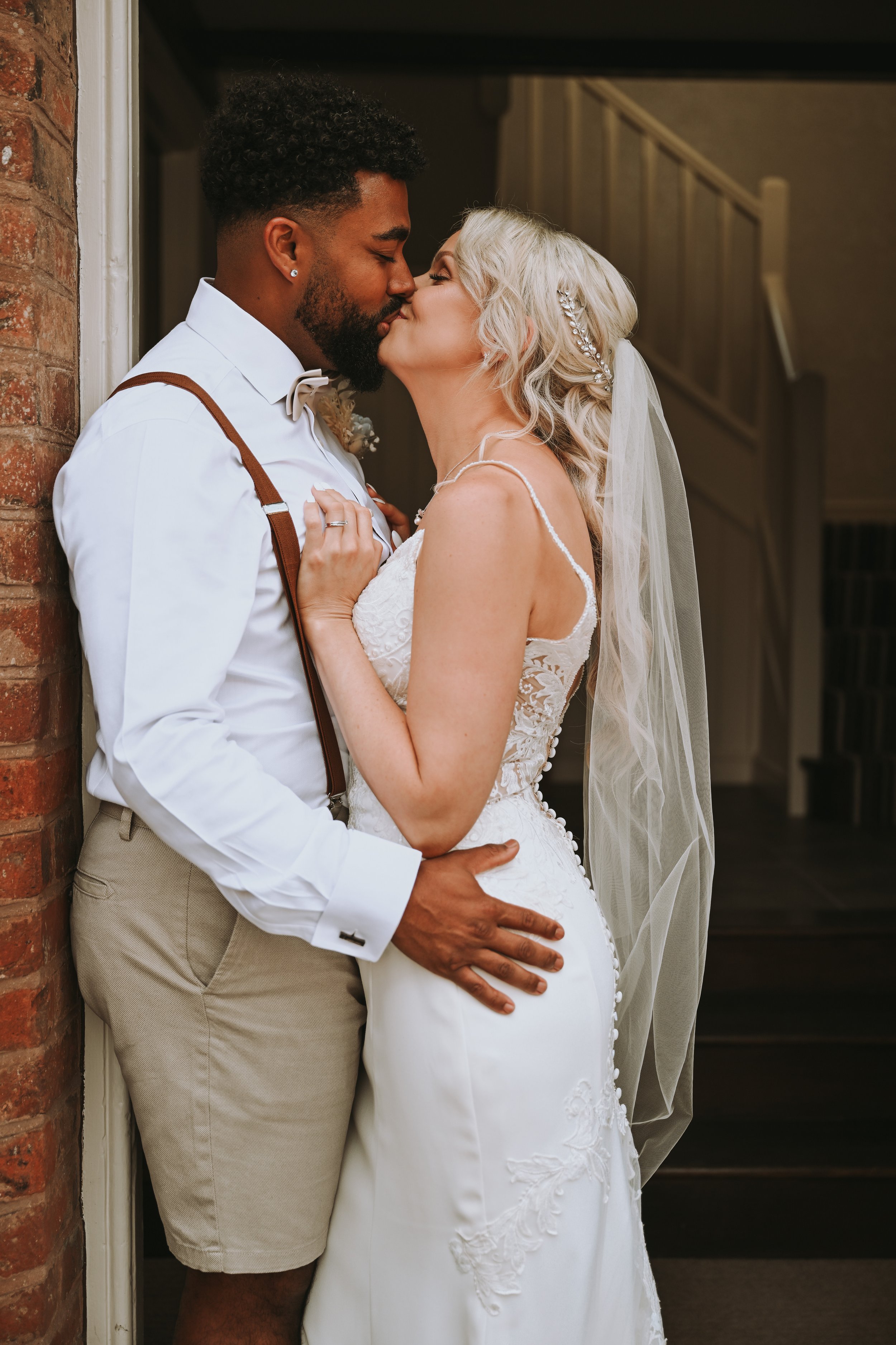 Stacey + Chris Previews-42.jpg