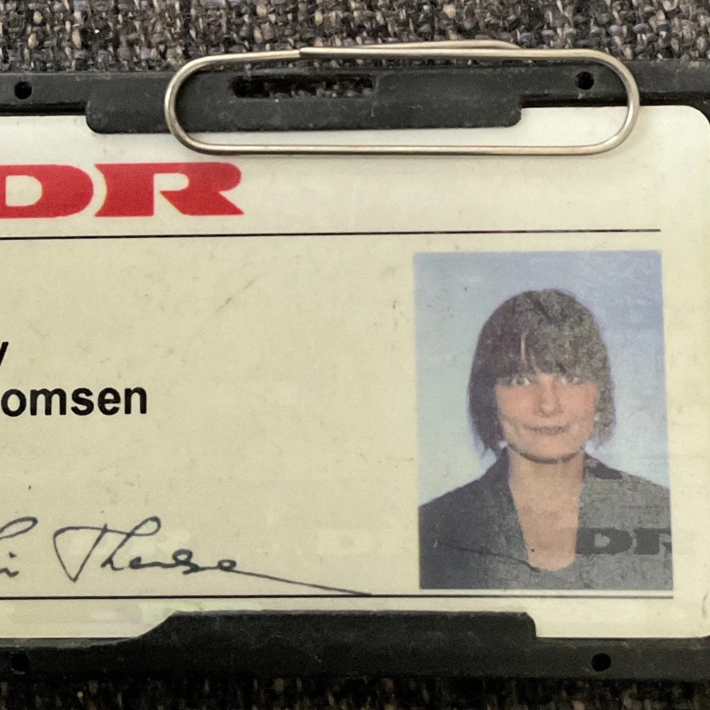 I dag er det 29 år siden, jeg mødte ind i TV-byen, 2860 Søborg, for første gang. Jeg må være dansk tv's ældste tv-vært – bortset fra Ulla Terkelsen. Den gode nyhed er, at jeg også er med