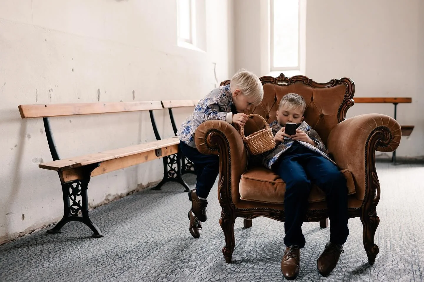 Phhhew!! Five beautiful weddings in ten days with @celebrantsuebegg and @elopebendigo. Some had a tiny handful of guests, some up to 30 - all glorious and love filled and utterly personal.