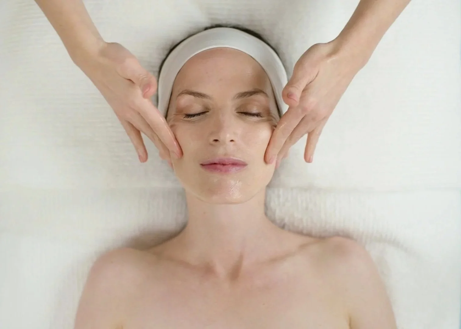 Aromatherapy Facial