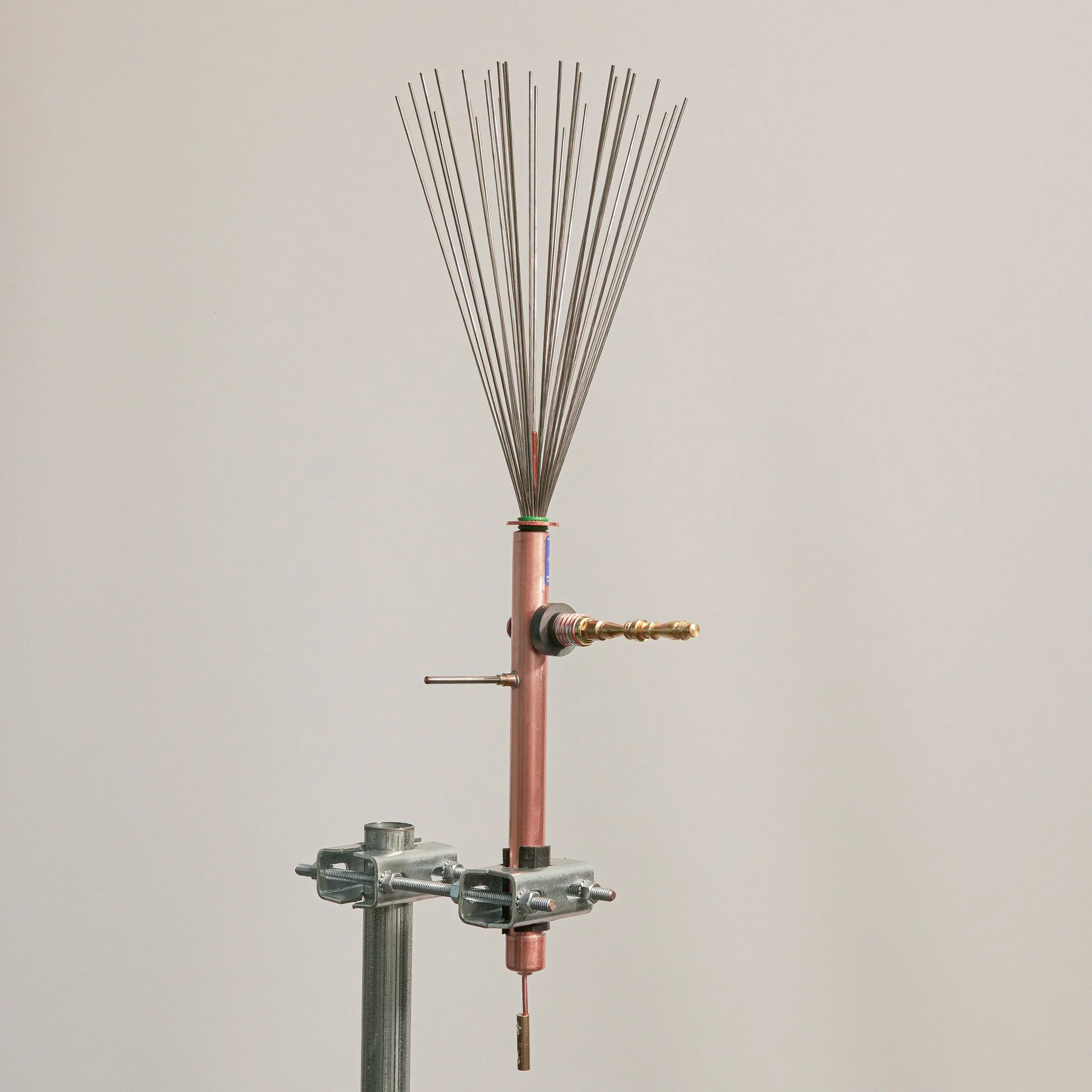 The fertile current electroculture antenna CW1.jpg