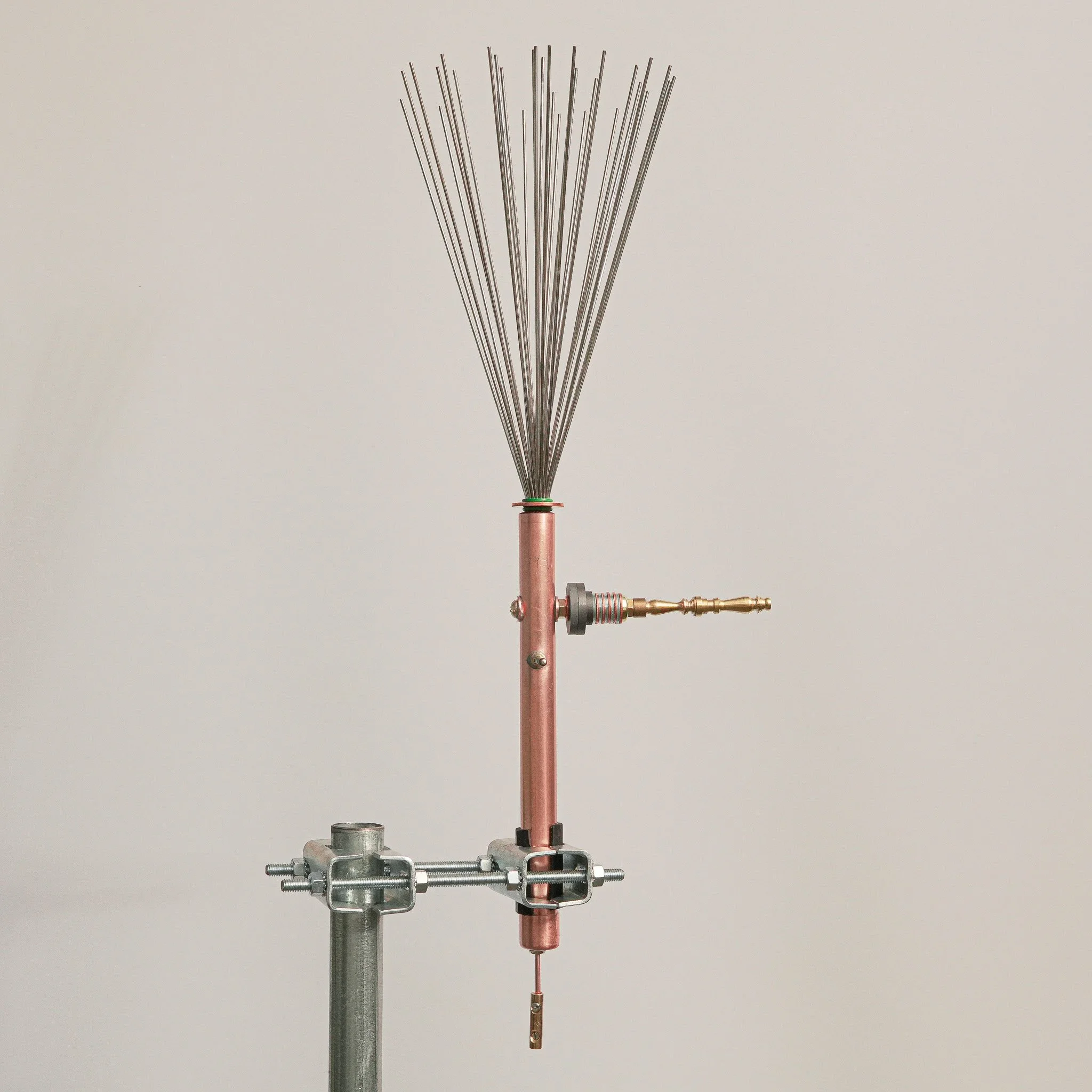 The fertile current electroculture antenna CW1 vegetable farm.regenerative agriculture.grower ...jpg