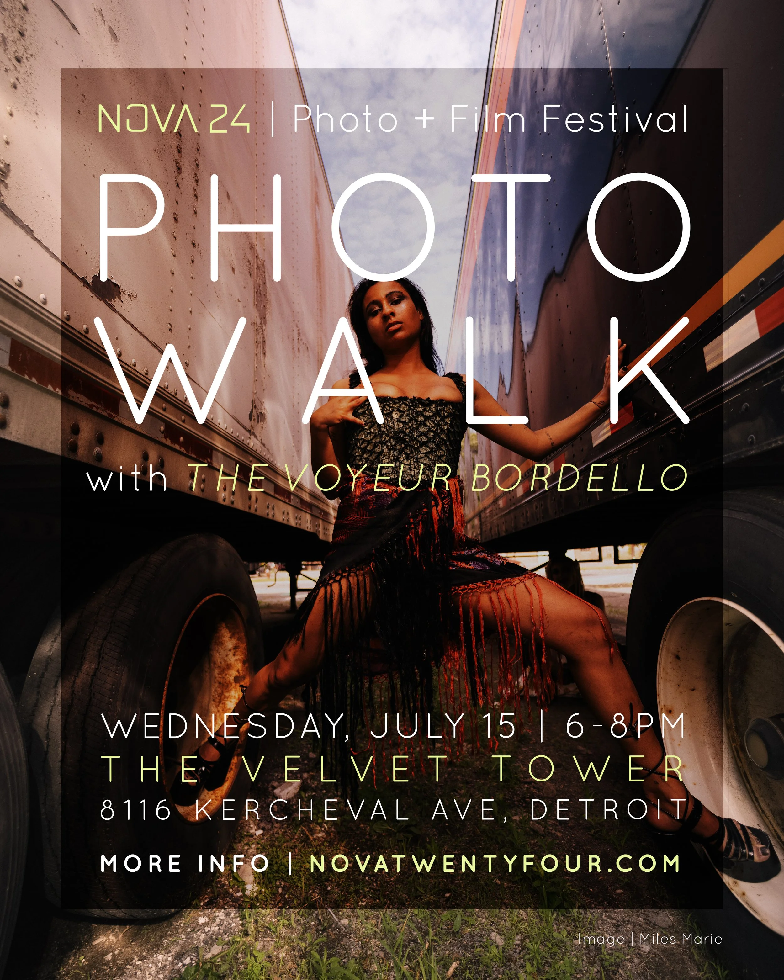 Fashion PhotoWalk w/ The Voyeur Bordello @ The Velvet Tower