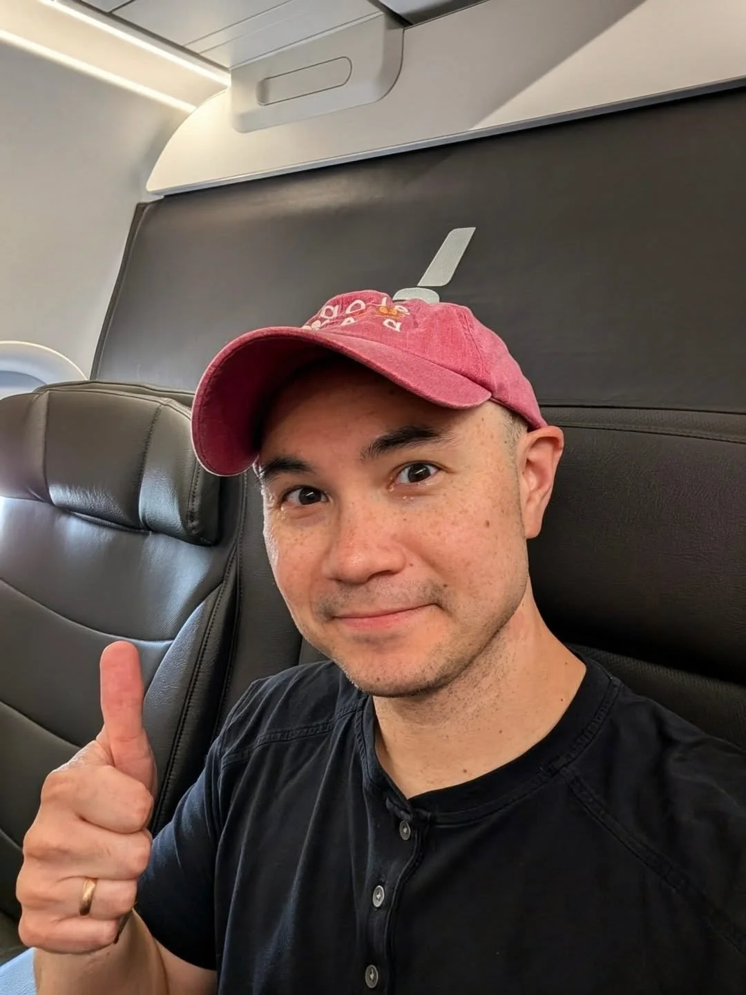 Gotta love a last-minute upgrade! 👍😁

Thanks for a great show, Omaha!! 🙏❤️

@os_musicians @stardewconcert @soho_live 

#dogdadmaestro #conductor #conductorlife #classicalmusic #symphony #orchestra #videogames #stardewvalley #concernedape #travel #
