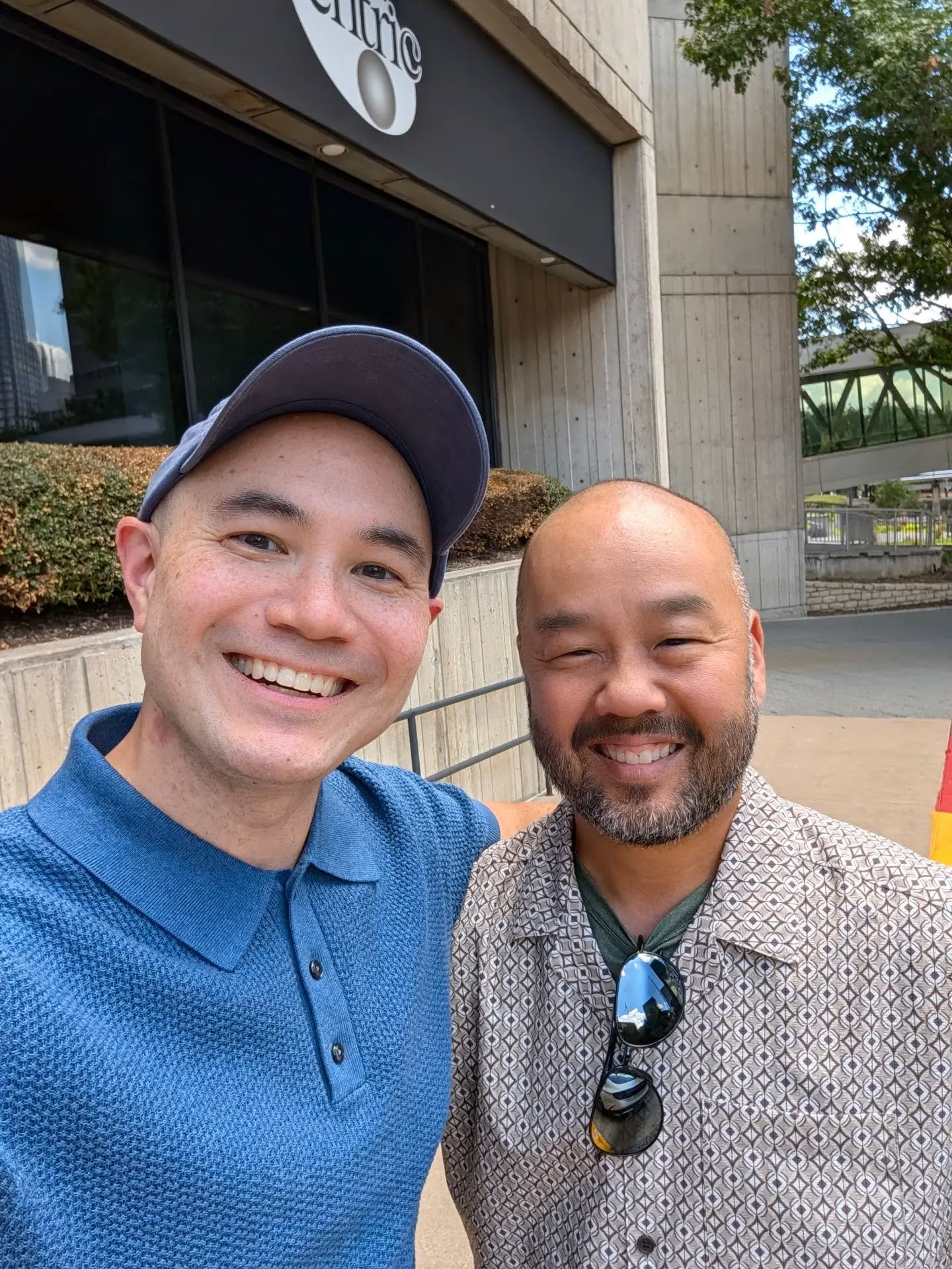Not one, but TWO Asian conductors working in Dallas at the same time?! Be still my heart 🤩🤣

It was great to meet up with Larry Loh, who is conducting Harry Potter with the Dallas Symphony right next door to my Undertale performances this weekend! 