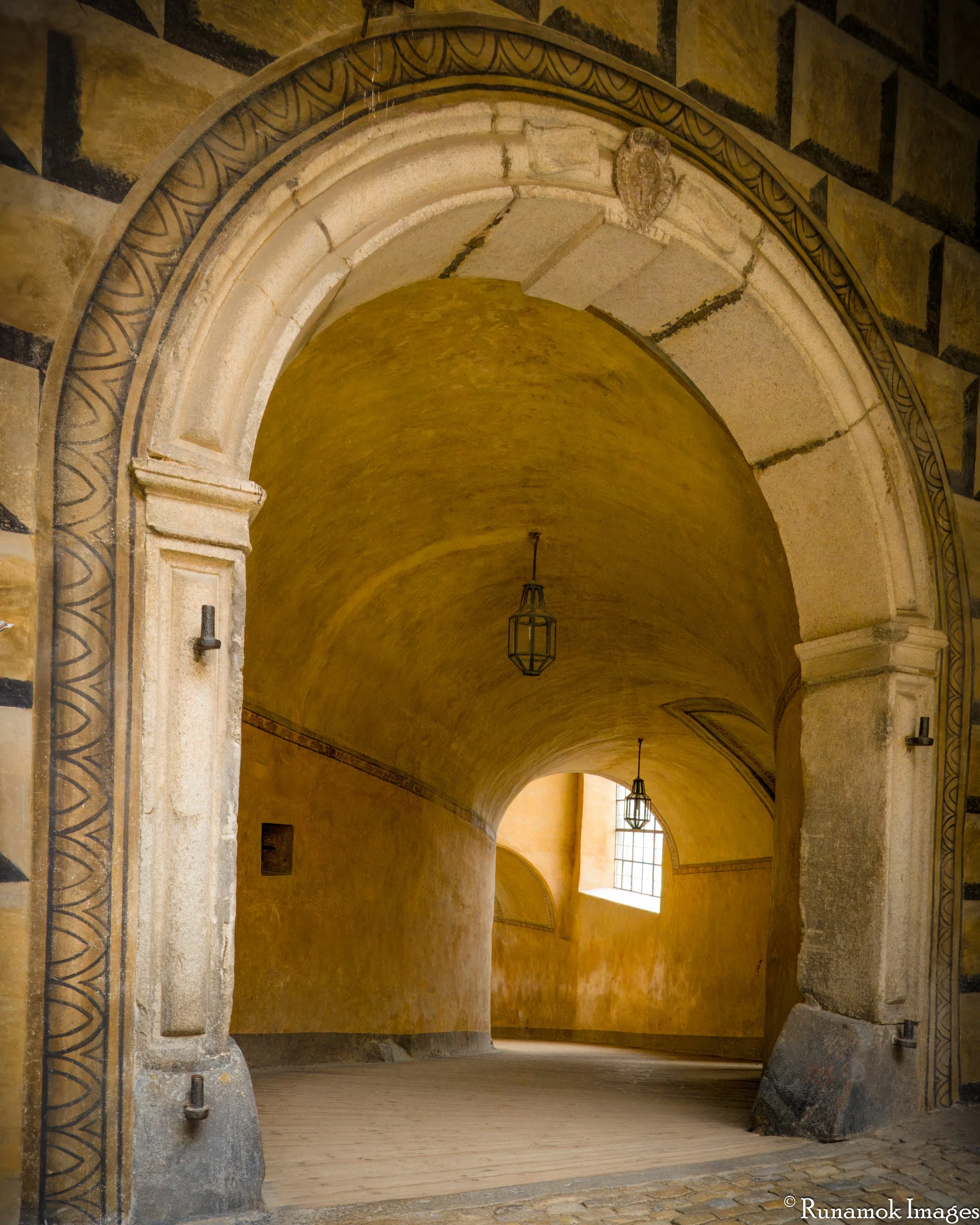 Echoes on the Rampart