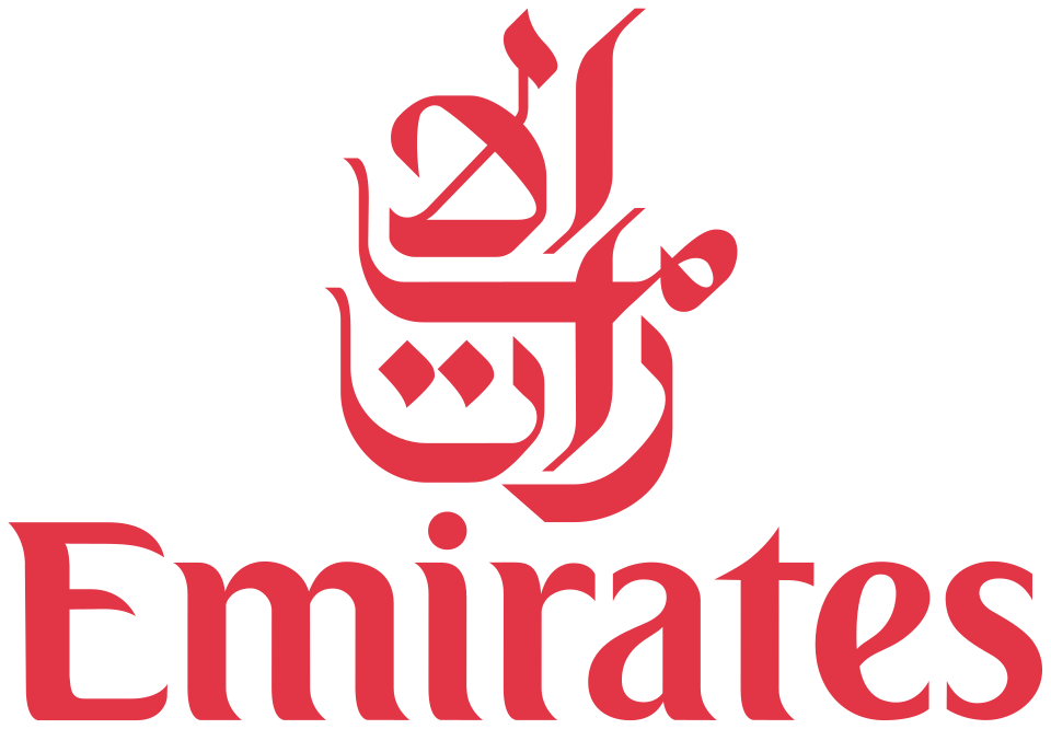 Logo de la compagnie aérienne Emirates avec le nom en arabe et en anglais