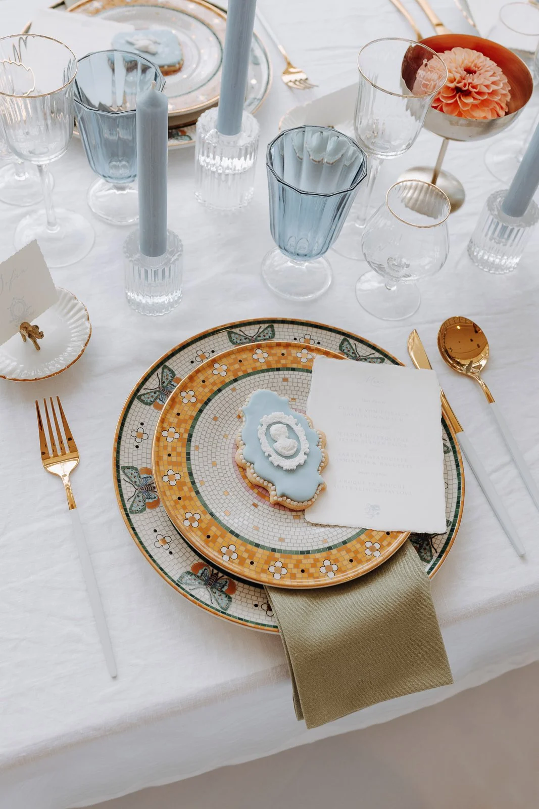 Lovebirds Liberté: Ein Bridgerton Wedding-Editorial für die Burgenländerin