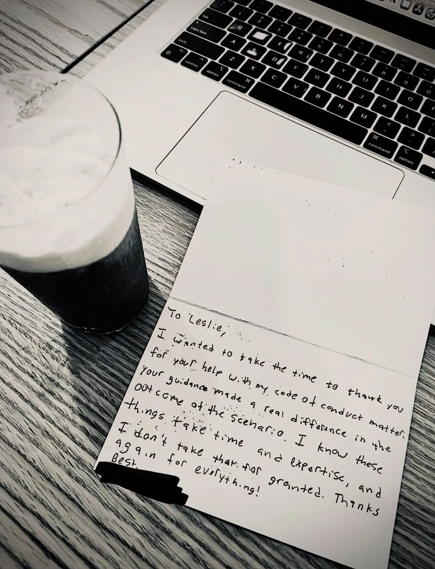 #collegestudents sending handwritten #thankyounotes is next level amazing. Bring back handwriting! Good job, parents! ⭐️

#codeofconduct #collegekidproblems #college