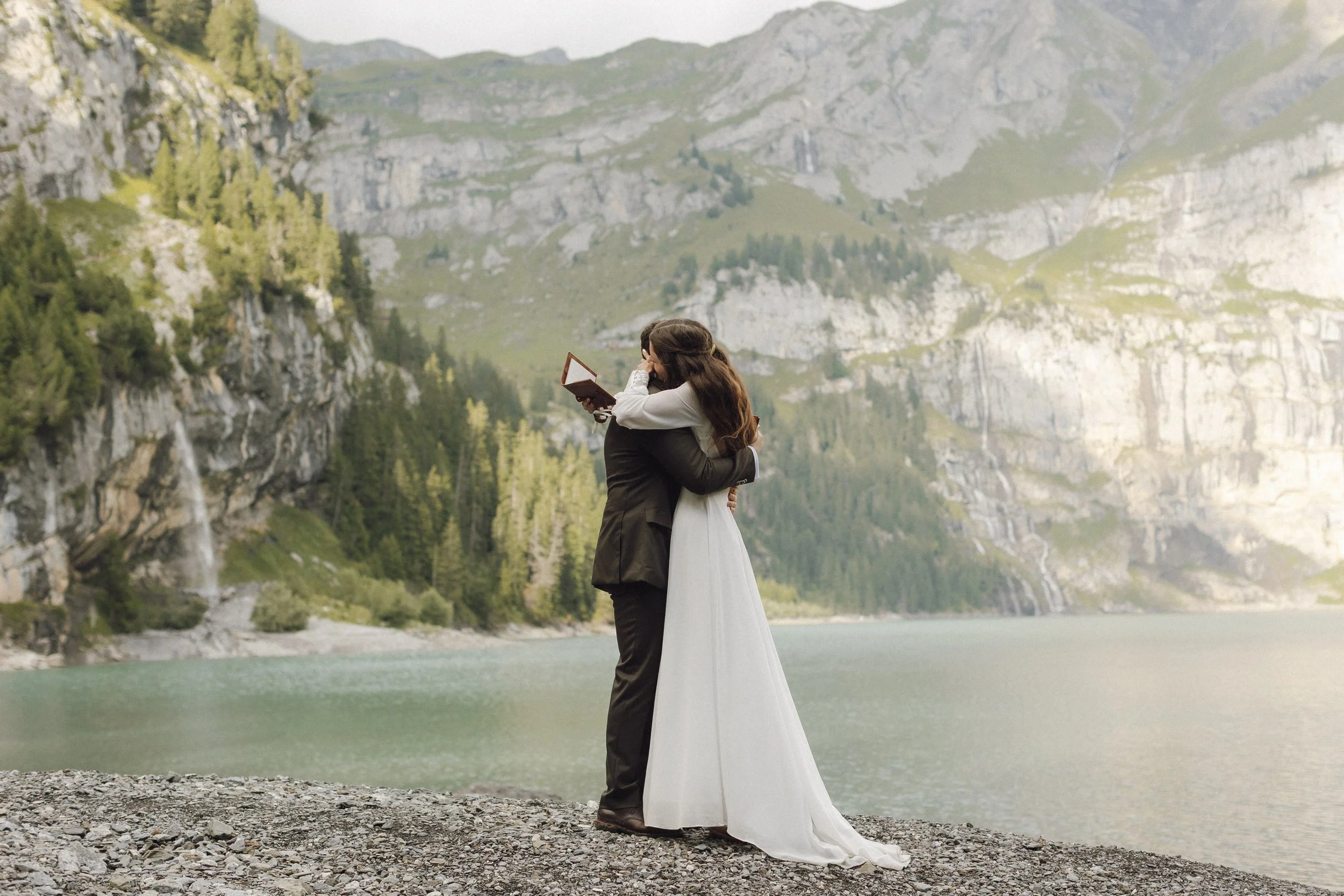 How to plan an Elopement in Switzerland