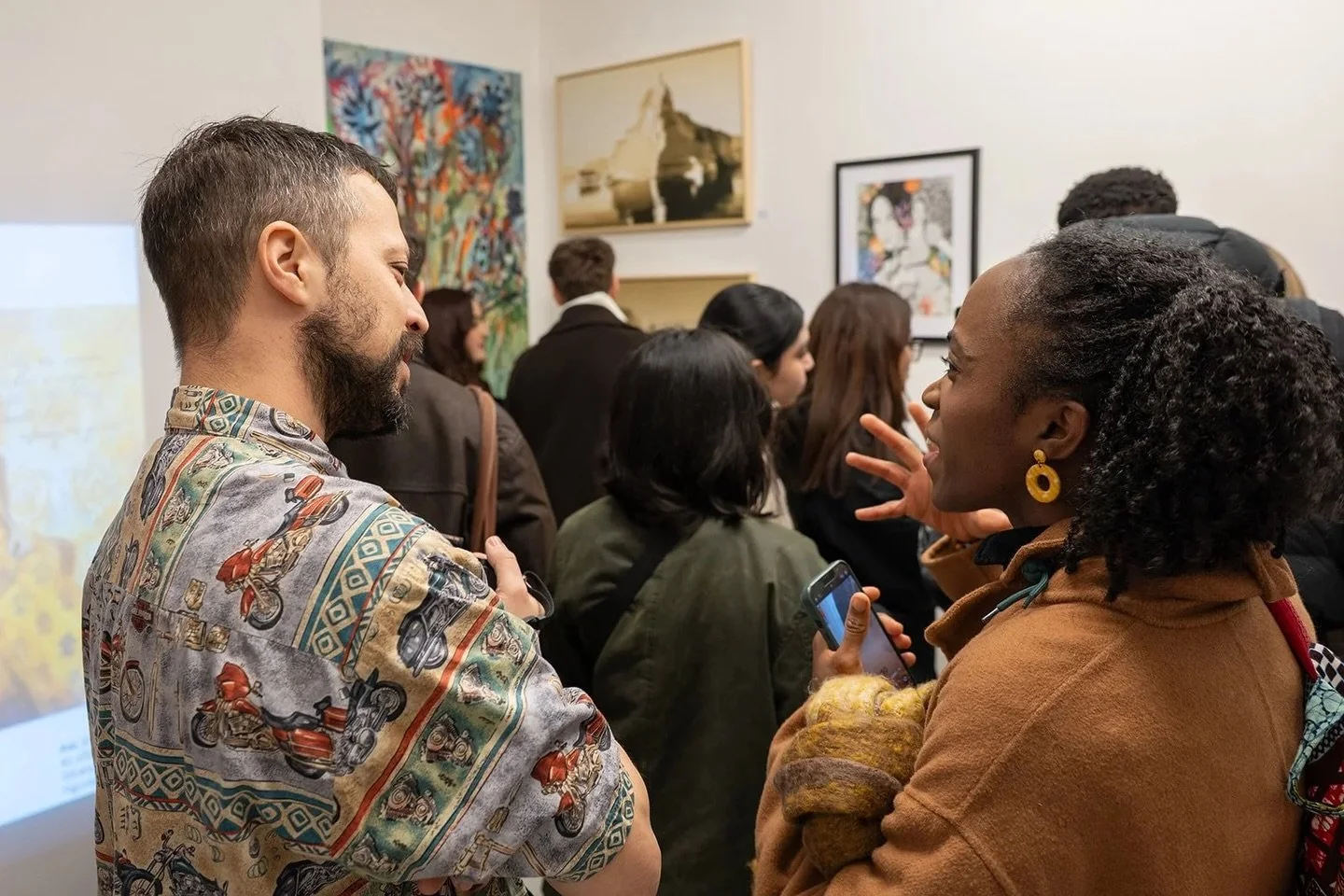 Last week at the opening night of the Arrival Gallery art show.
So refreshing connecting with new people and having meaningful conversations around art. New faces, new stories, and new connections made, always grateful for spaces like this ✨

#Arriva