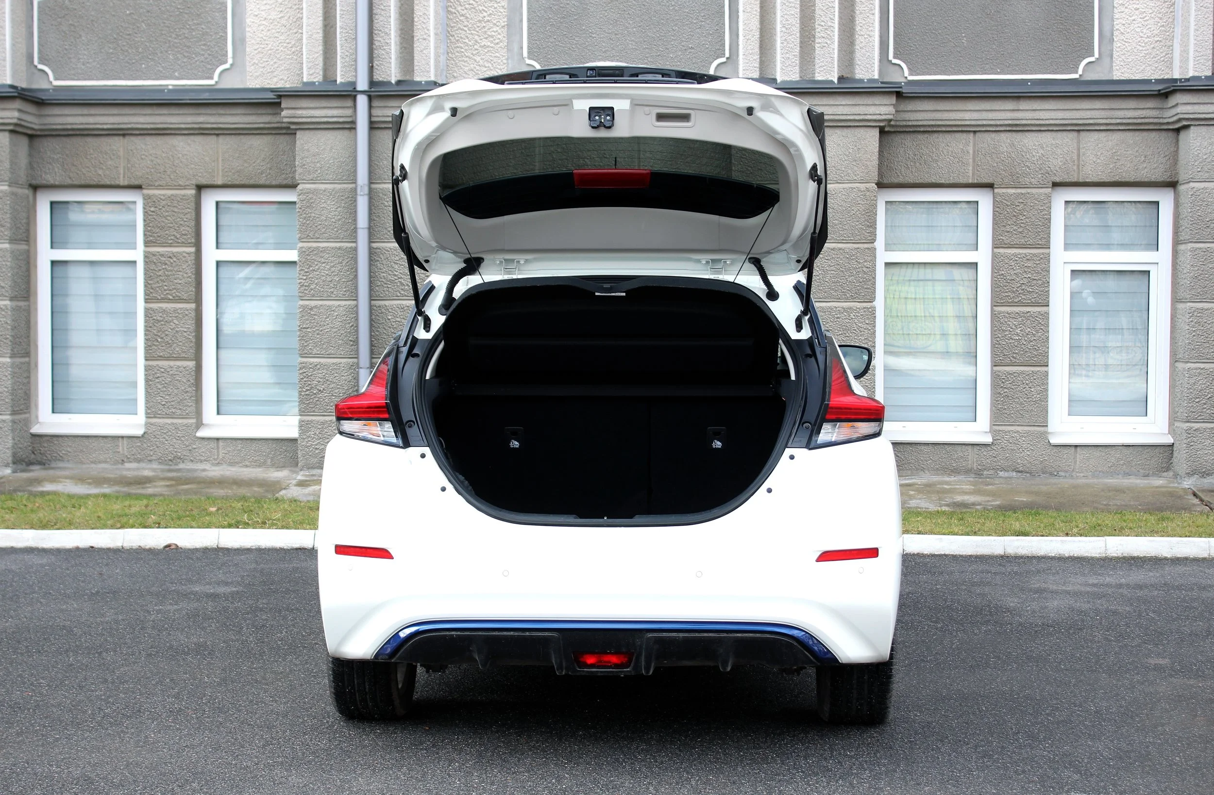 Compare Electric SUV Cargo Space and Maintain Hauling Capacity