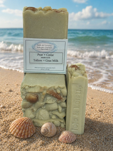 Pear + Cedar Soap adorned with Sea Shells motifa