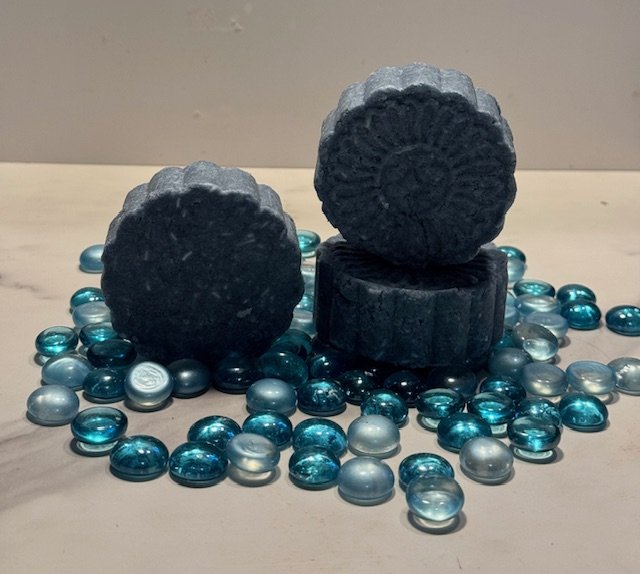 Blue Indigo mint eucalyptus shampoo