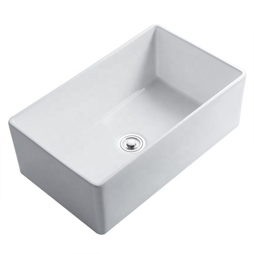 farmhouse sink.jpeg