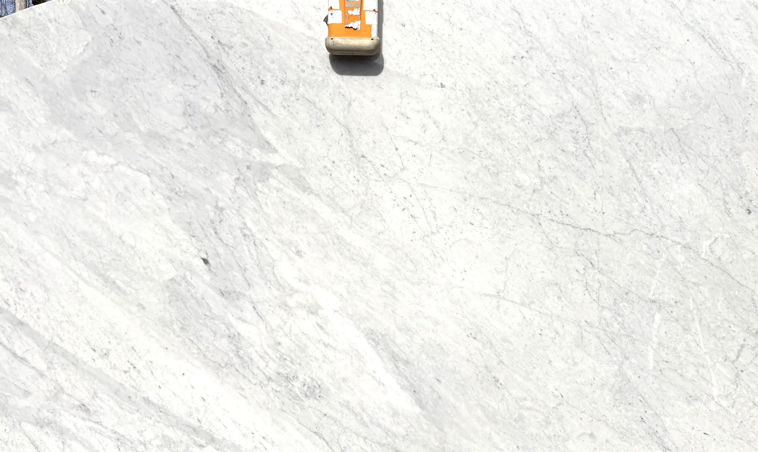 Carrara C Venatino Dual Finish P/H