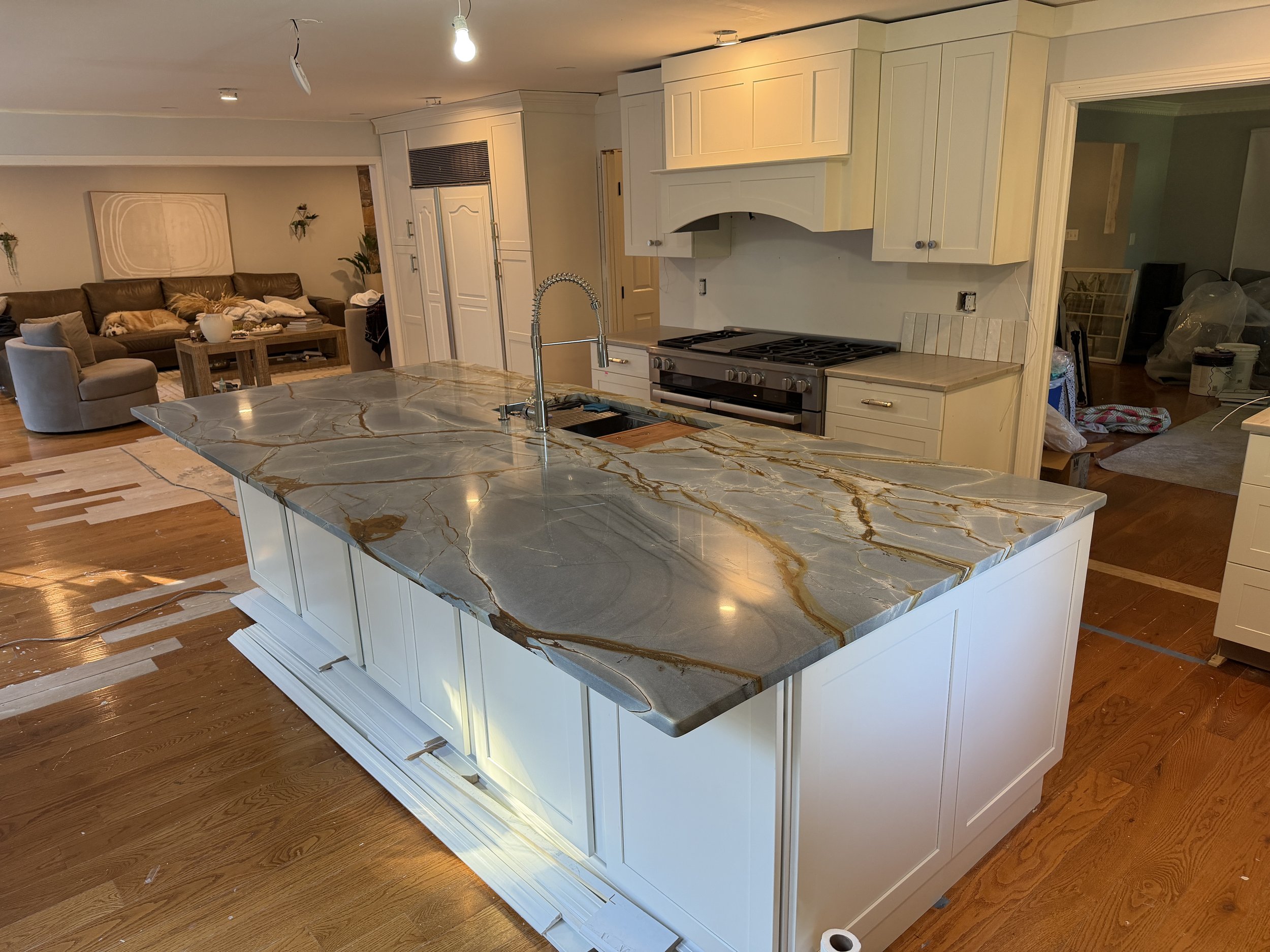 Quartzite Blue Roma