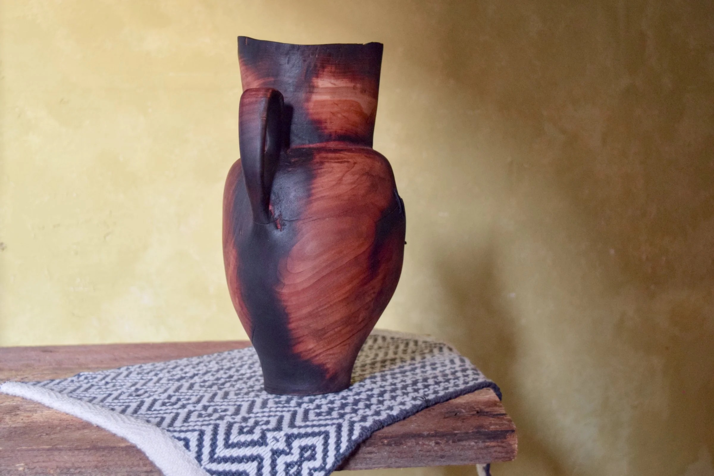 Oinochoe 2.jpg