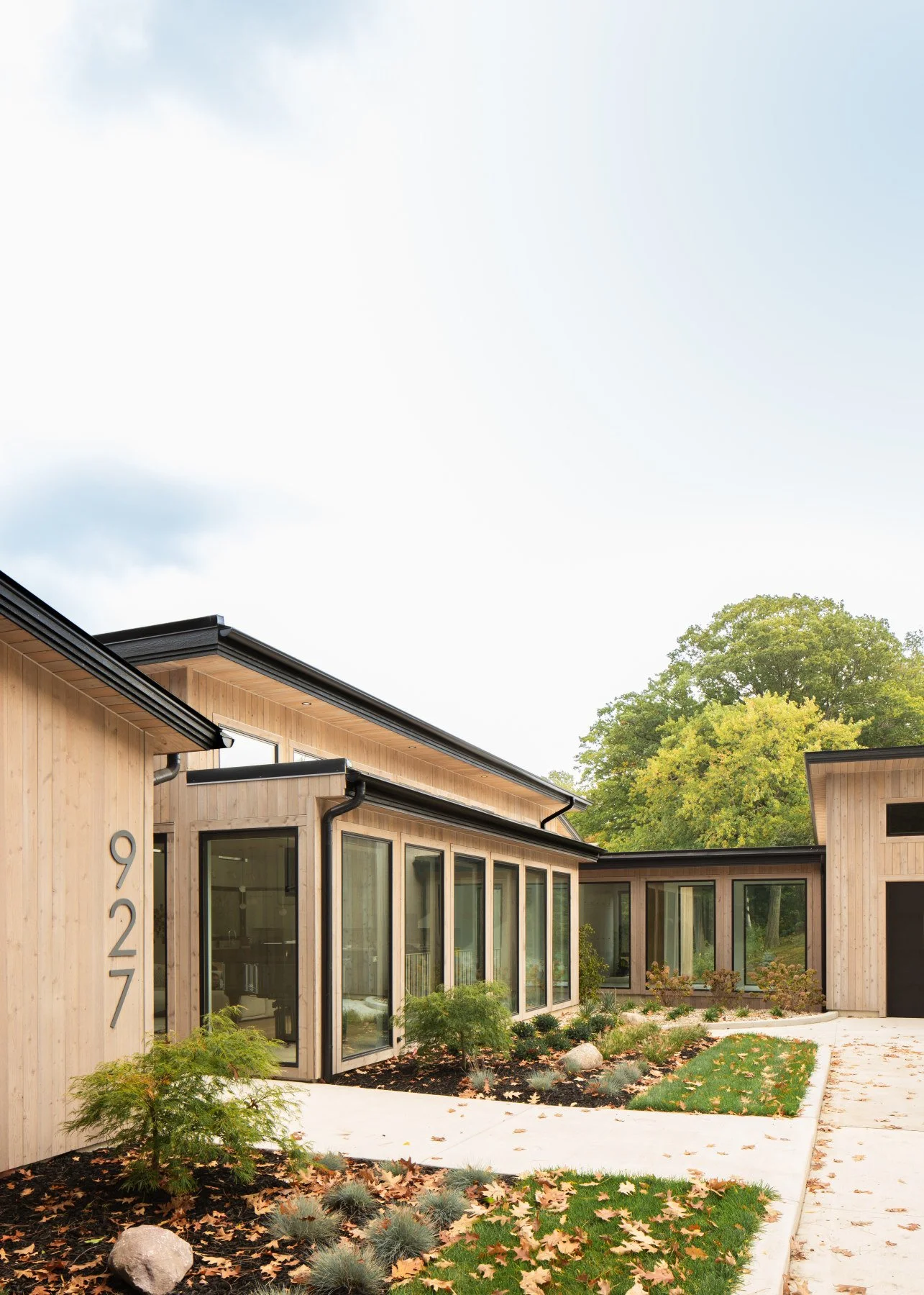 Custom Home Building: Yrueta - Reed Between the Lines - Reeds Lake ...