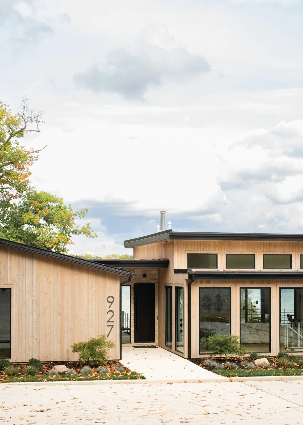 Custom Home Building: Yrueta - Reed Between the Lines - Reeds Lake ...