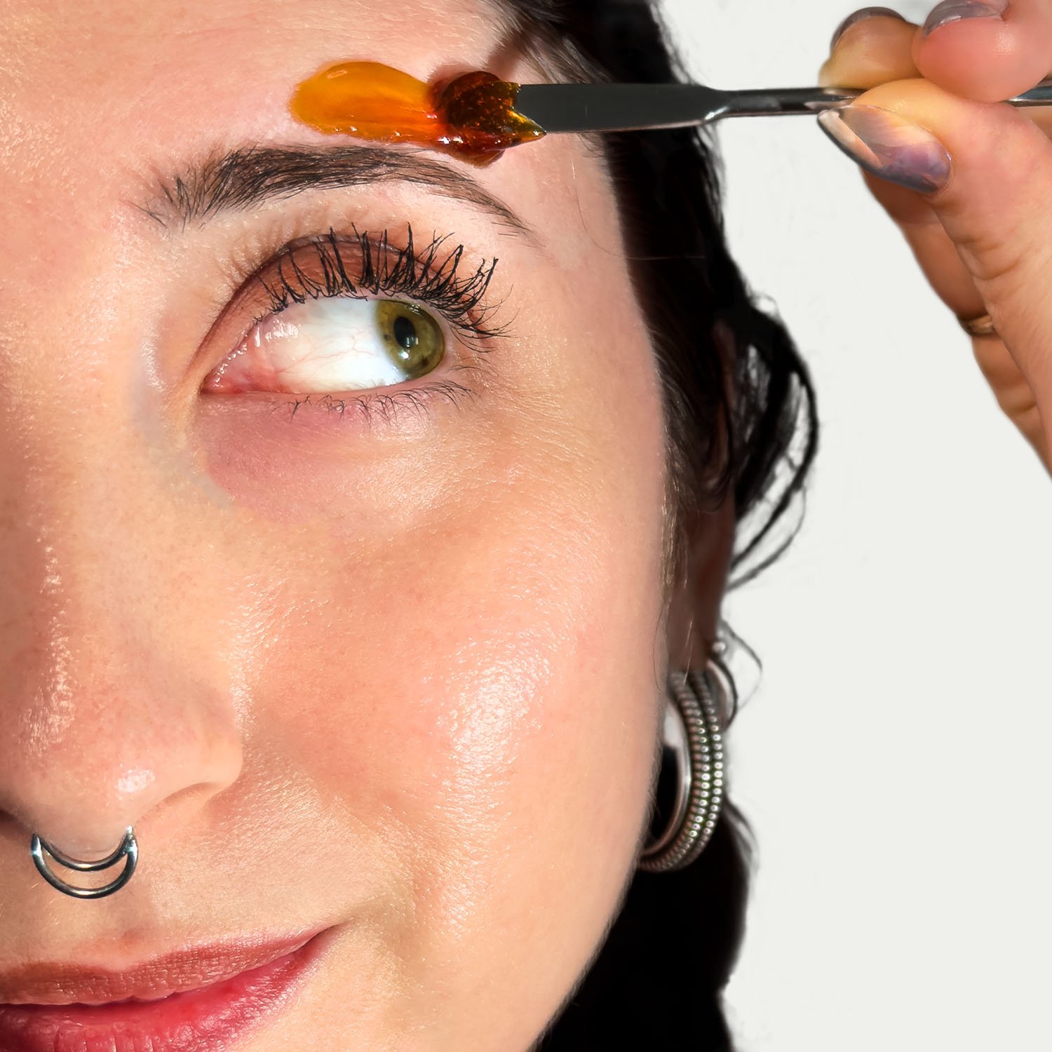 Face Wax Applicator Shot.jpg