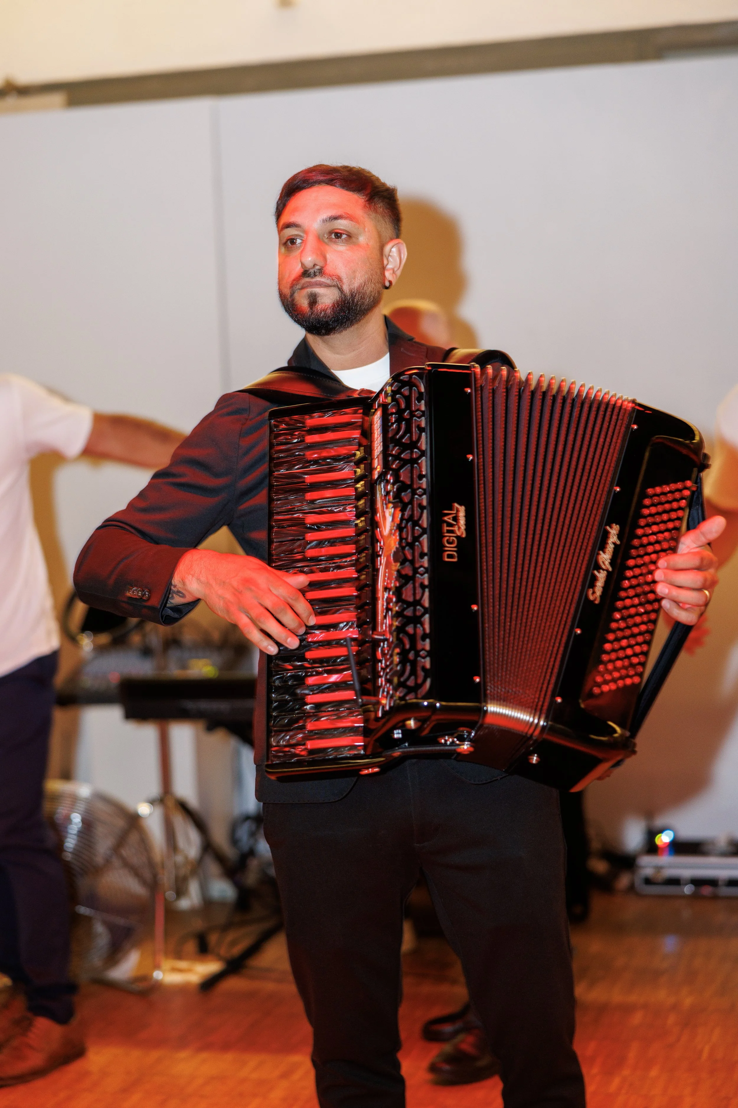 demianphotos-1300.jpg