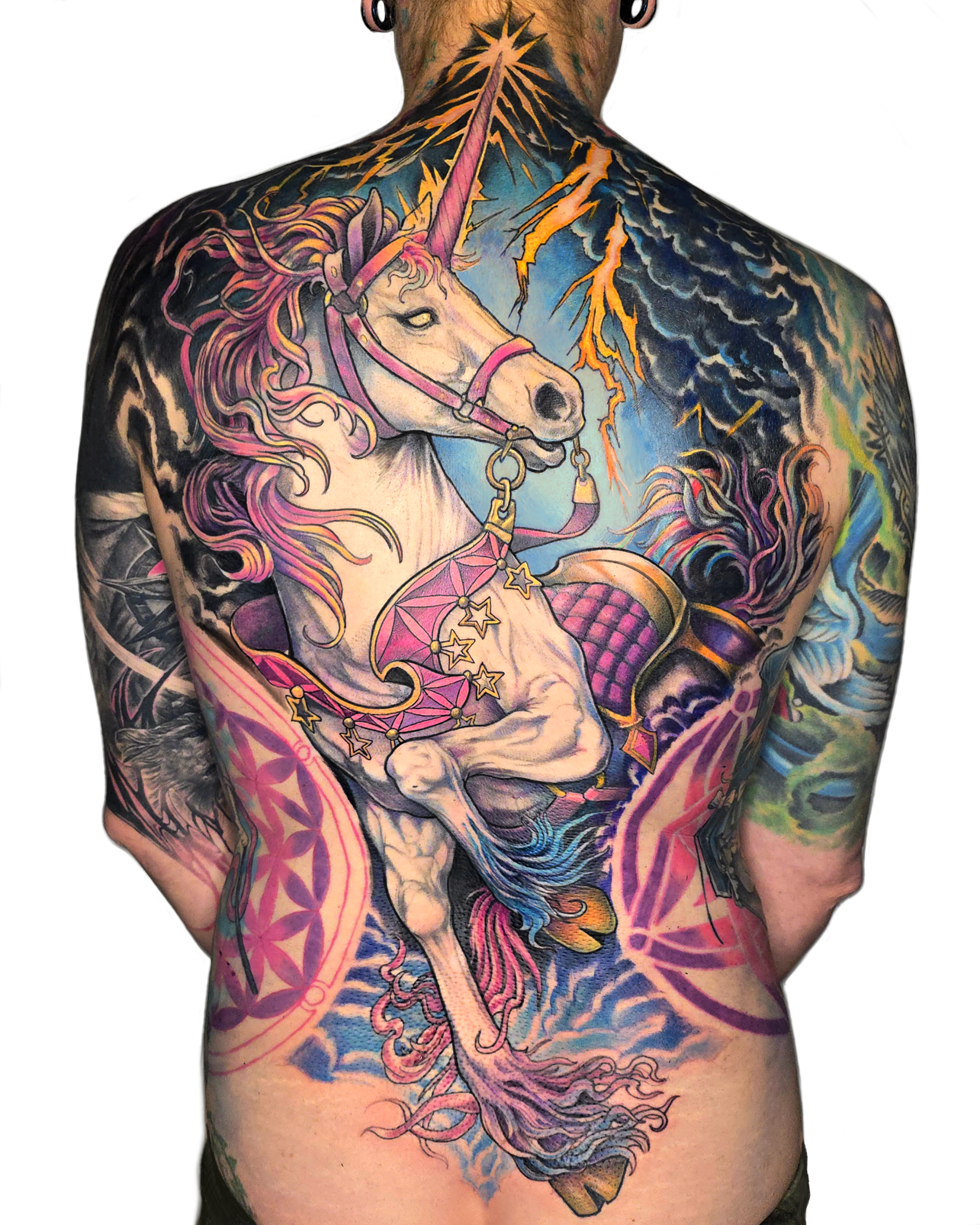 Unicorn backpiece.png