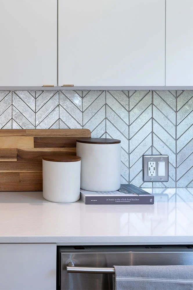chevron-tile-kitchen-back-splash.jpg