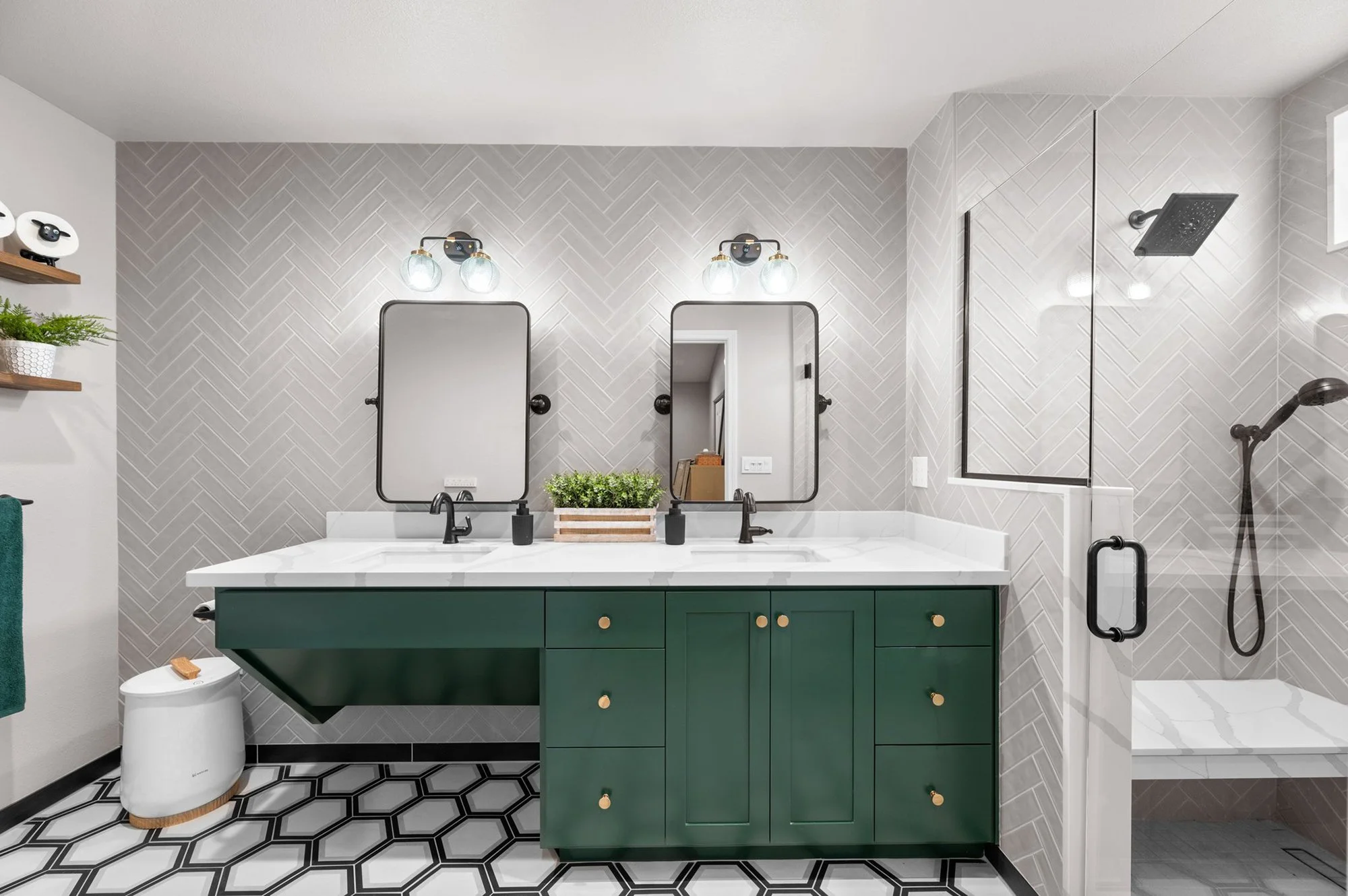 Designing for Accessibility: A Modern and Functional Bathroom Makeover