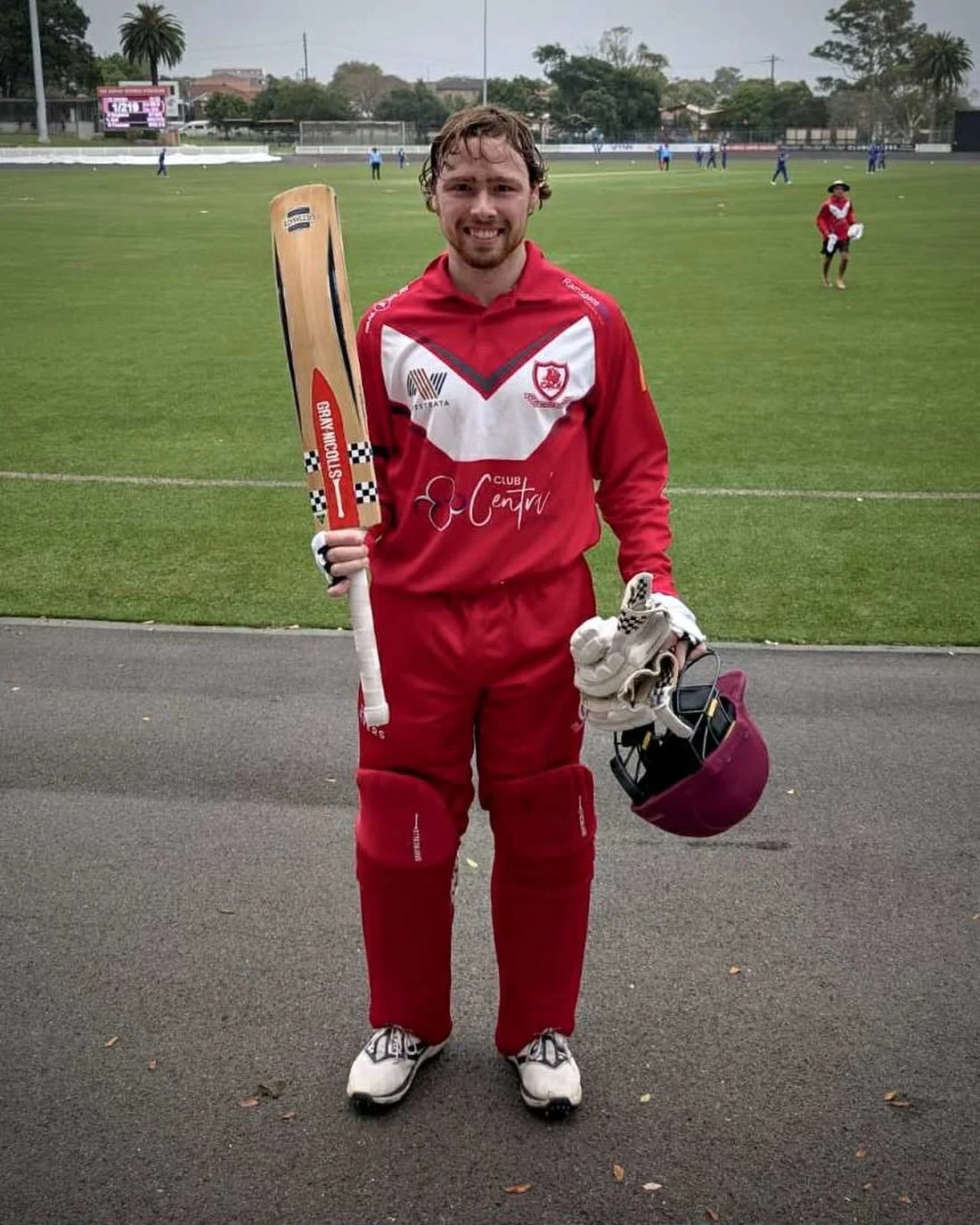 Another white ball 100 for Lachie Ball who made his 2nd century of the season to lead our boys over a good Bankstown outfit. Singo made 67* as well. 2s are 4th.
