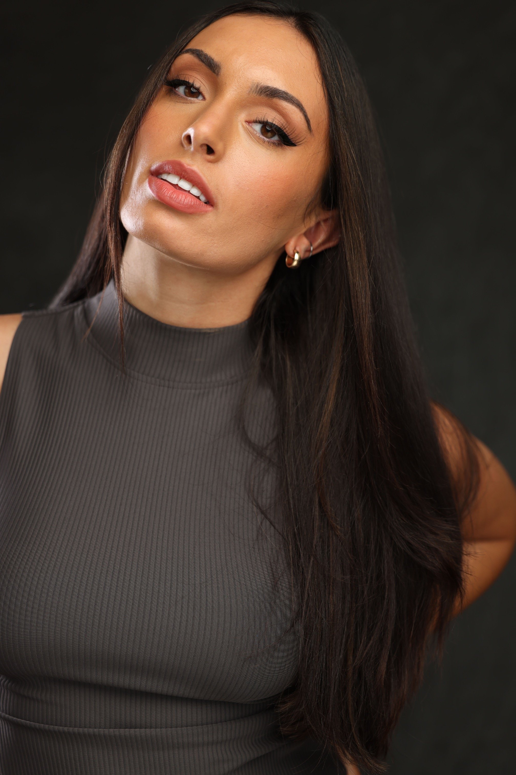 headshots-ashley-tsimtsos