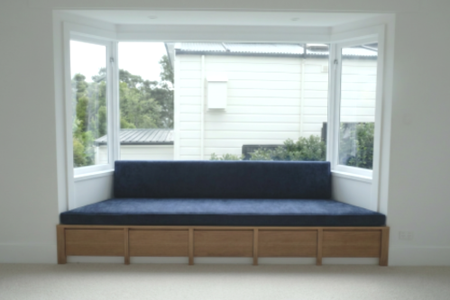 Navy+Squab+on+Bench+Seat.png