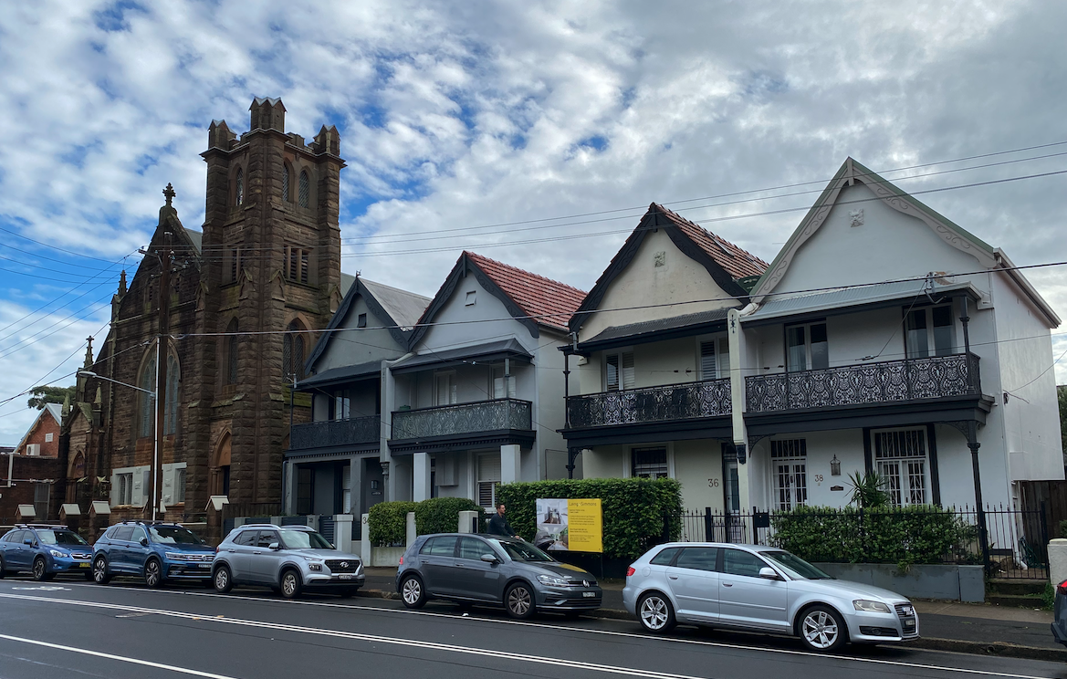 HERITAGE: New design language that fails to speak to local historic forms & styles.