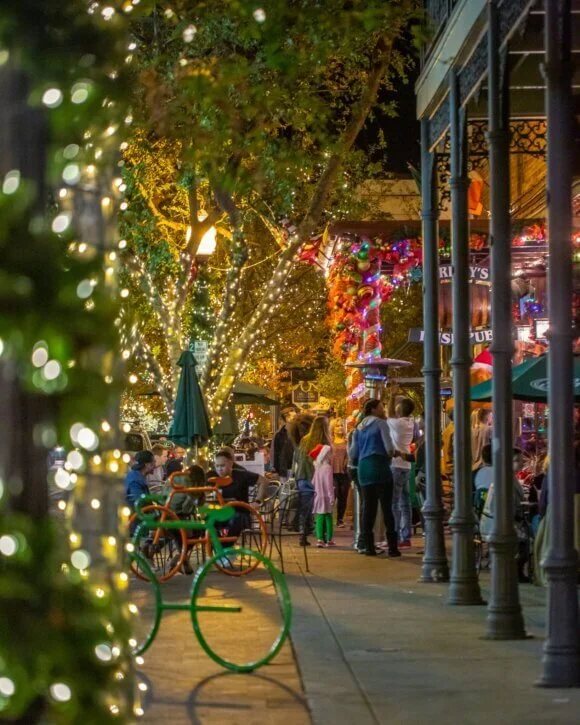 Support Local! Last Second Christmas Gift Cards in Pensacola