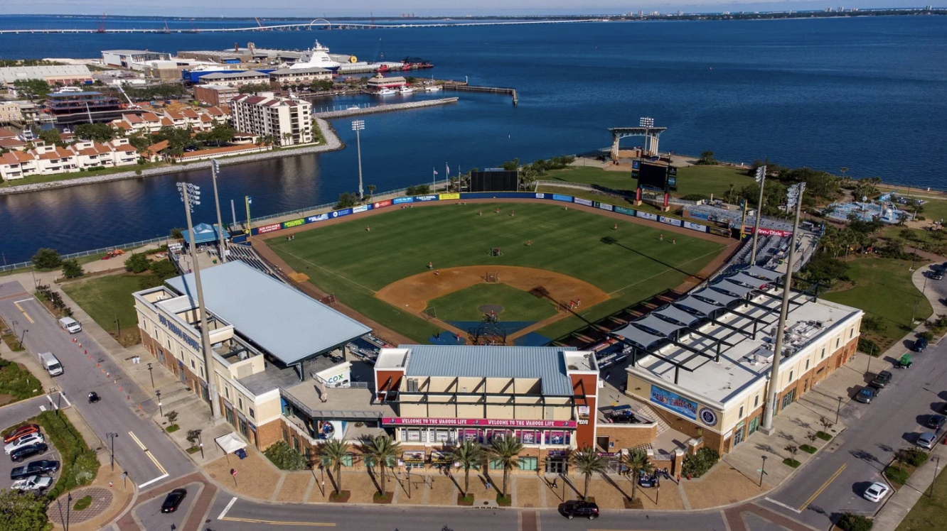 Rain Turns Thursday Into a Blue Wahoos Two-Game Afternoon