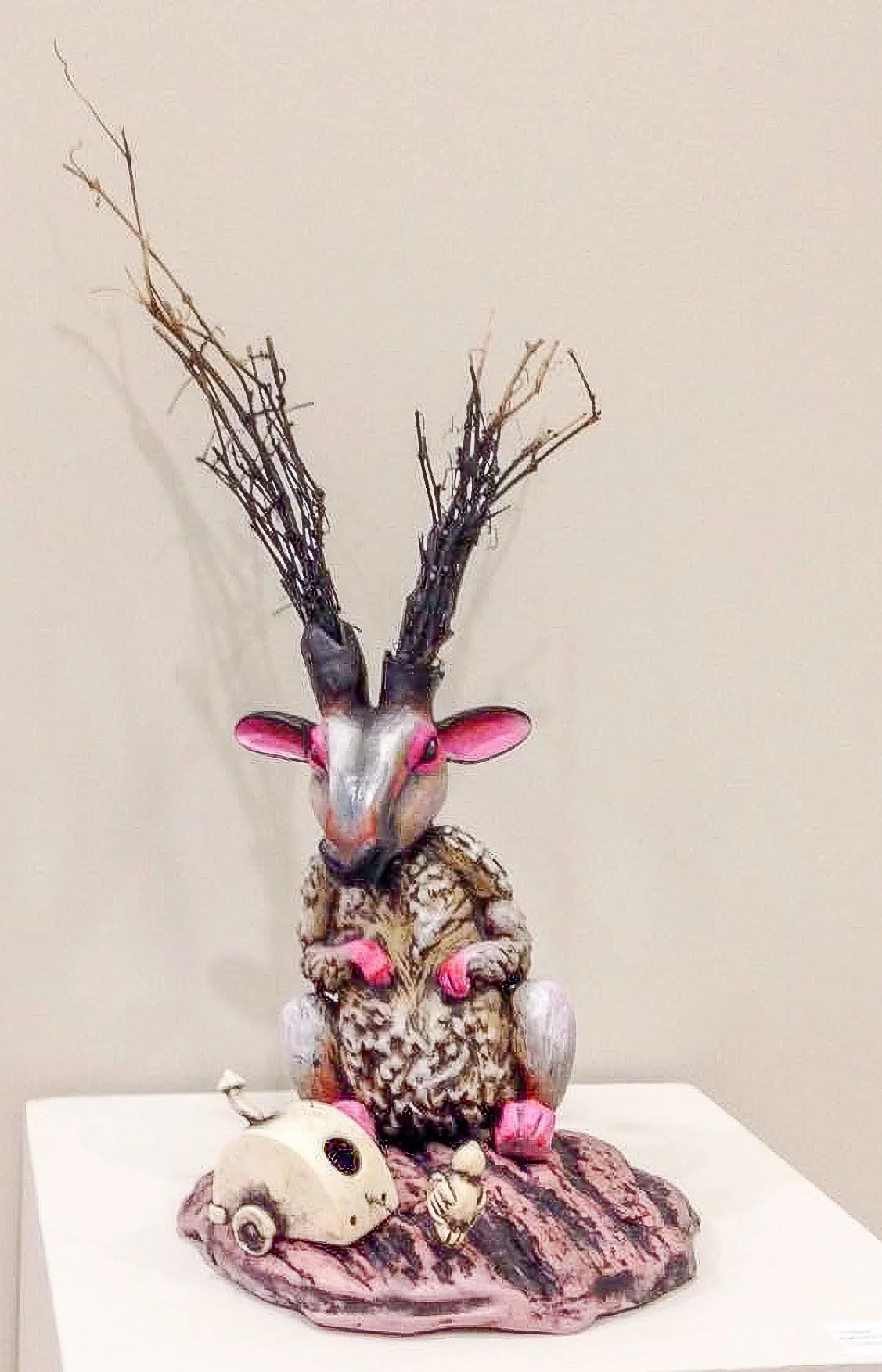 Lloyd and Larry; Brothers (2016)
36" x 24" (approximately) 
Earthenware, steel wire, branches 