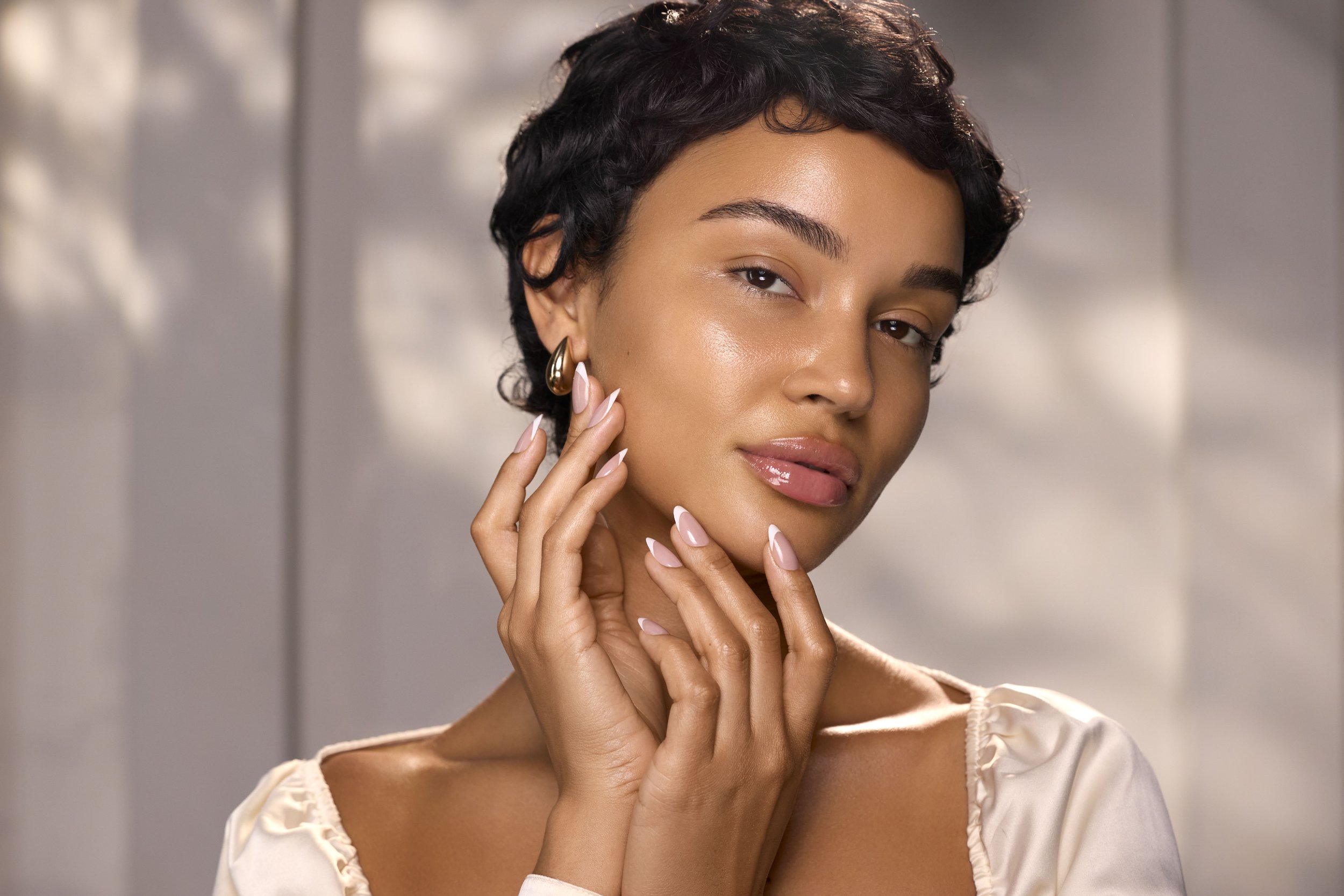 WEB HR MODEL JULIETTE.jpg