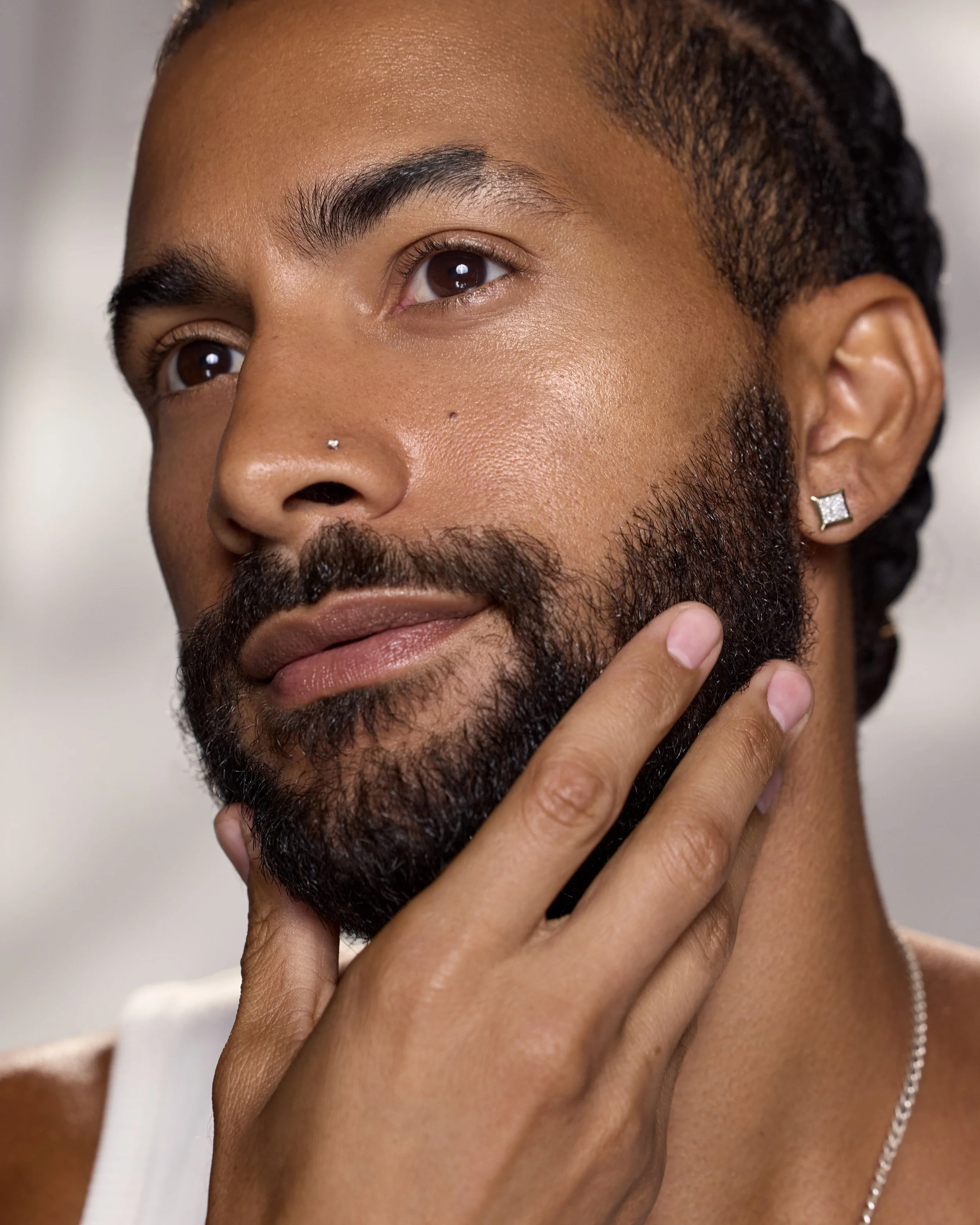 WEB 45 MODEL LEGACY.jpg