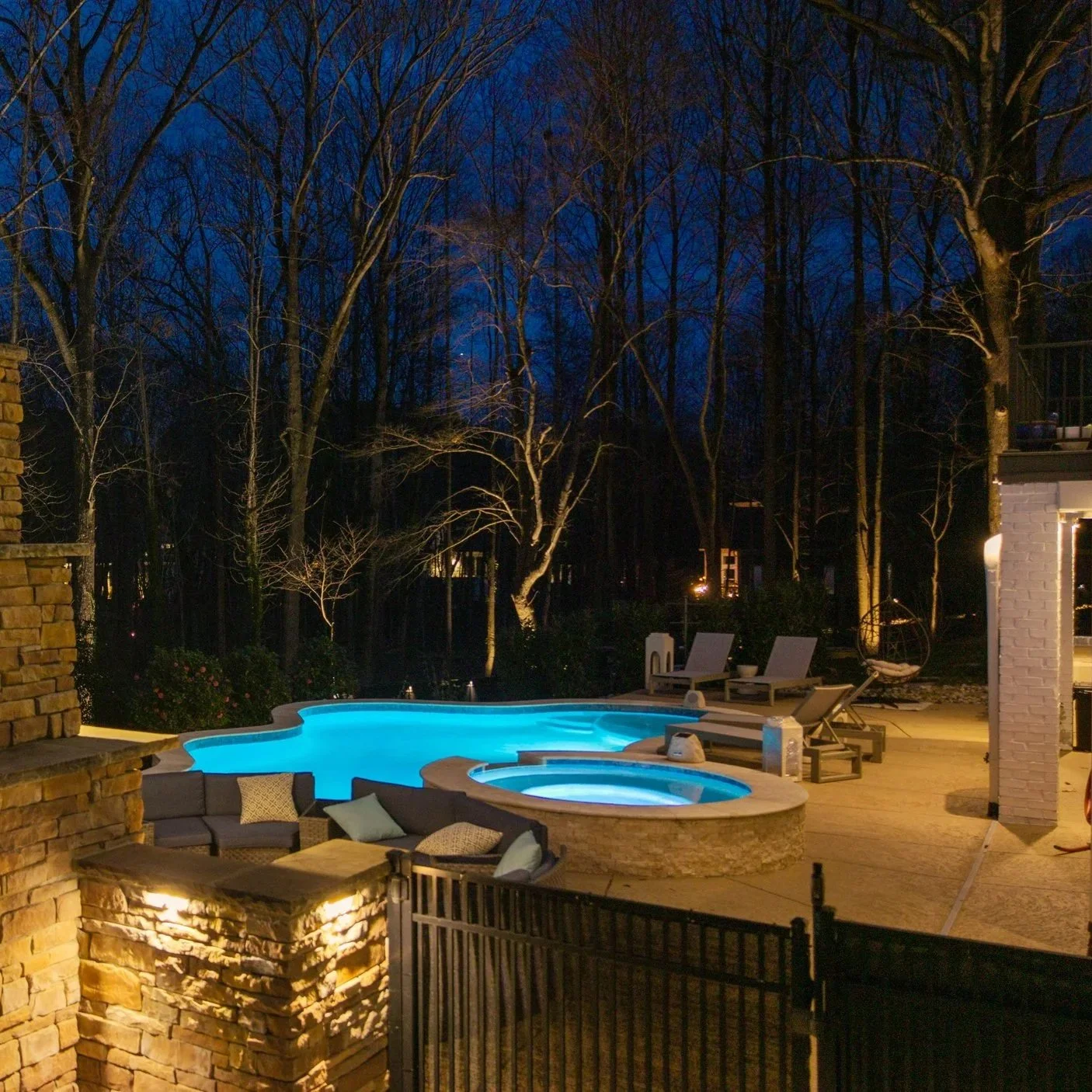 Landscape Designers: Turn Your Plant Palette into a 24-Hour Masterpiece