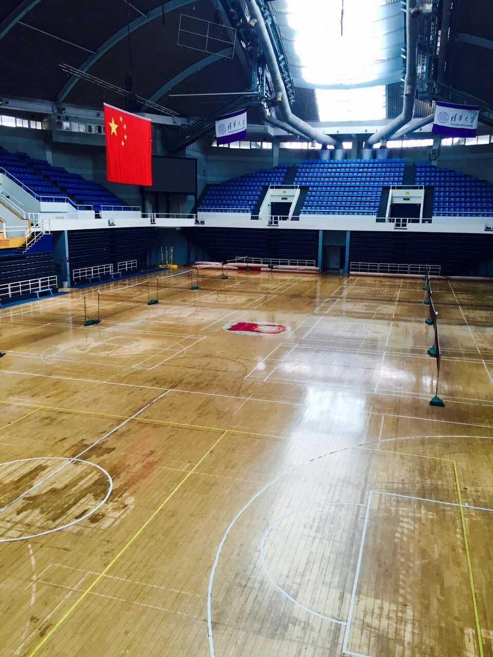 Tsinghua gymnasium before and after welcome ceremony