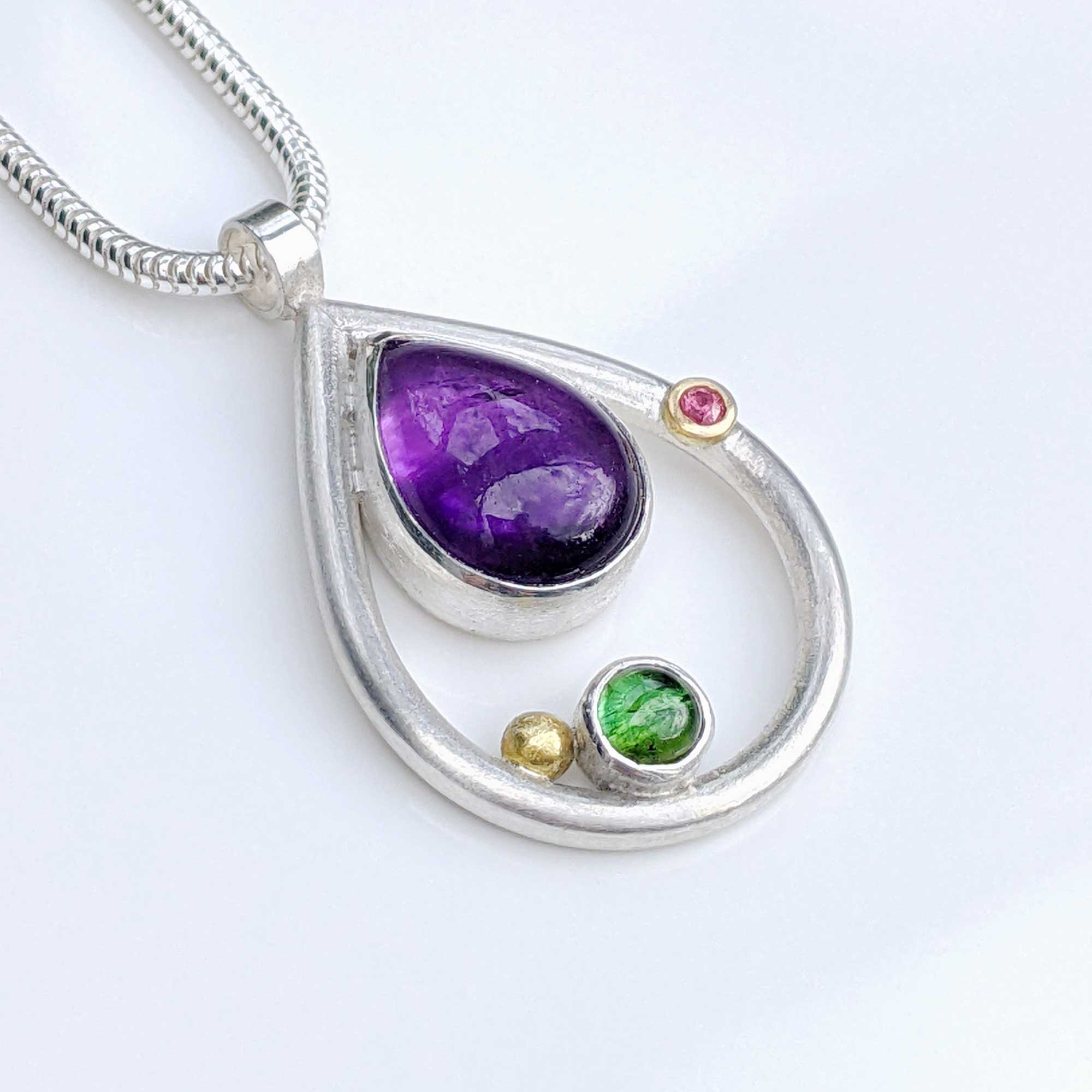Juicy_Drop_Amethyst_Tourmaline_Ruby_2_.jpg