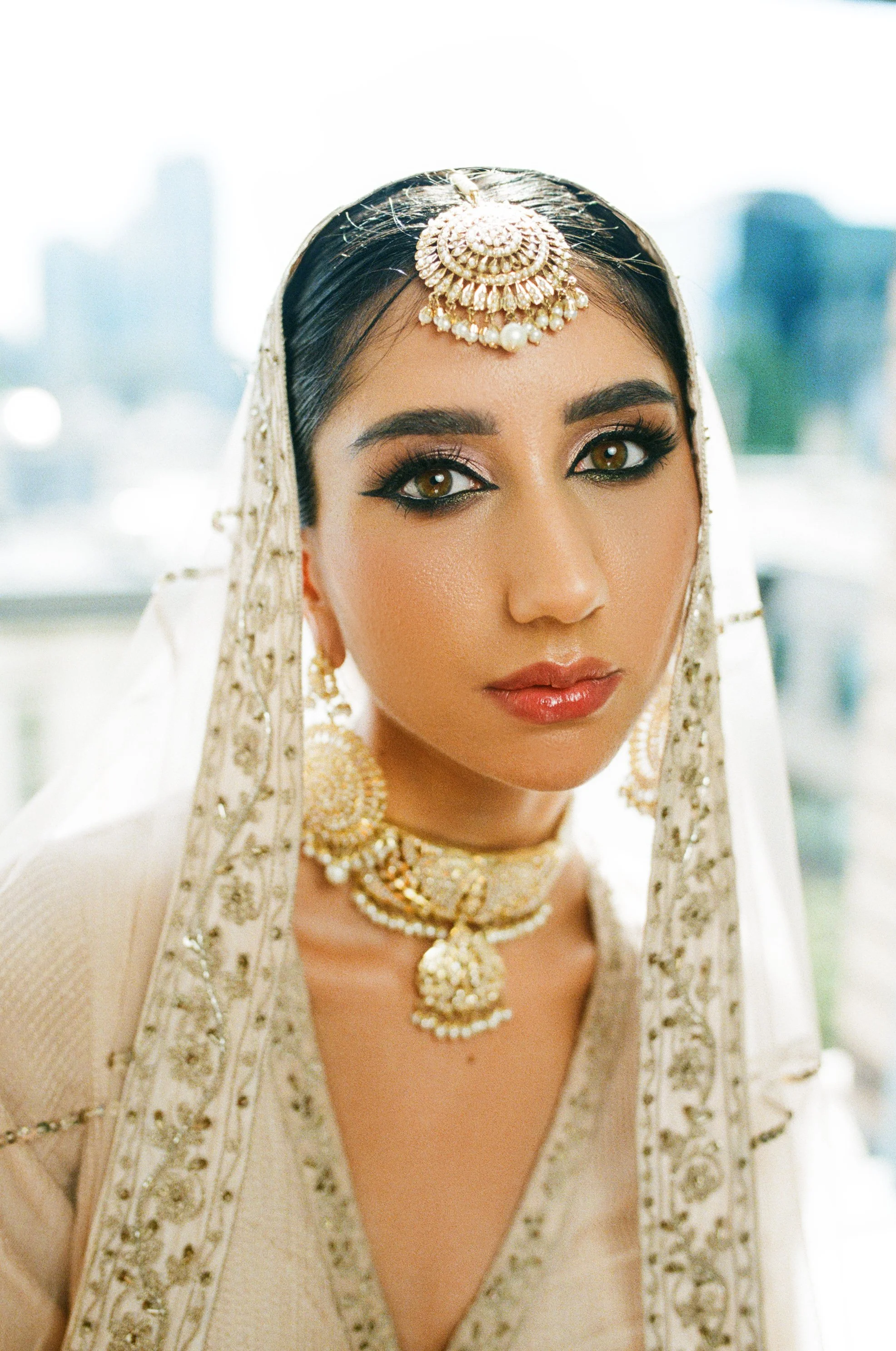 35mm-film-analog-photography-wedding-photography-Vancouver-and-British-Columbia-indian-wedding28.JPG