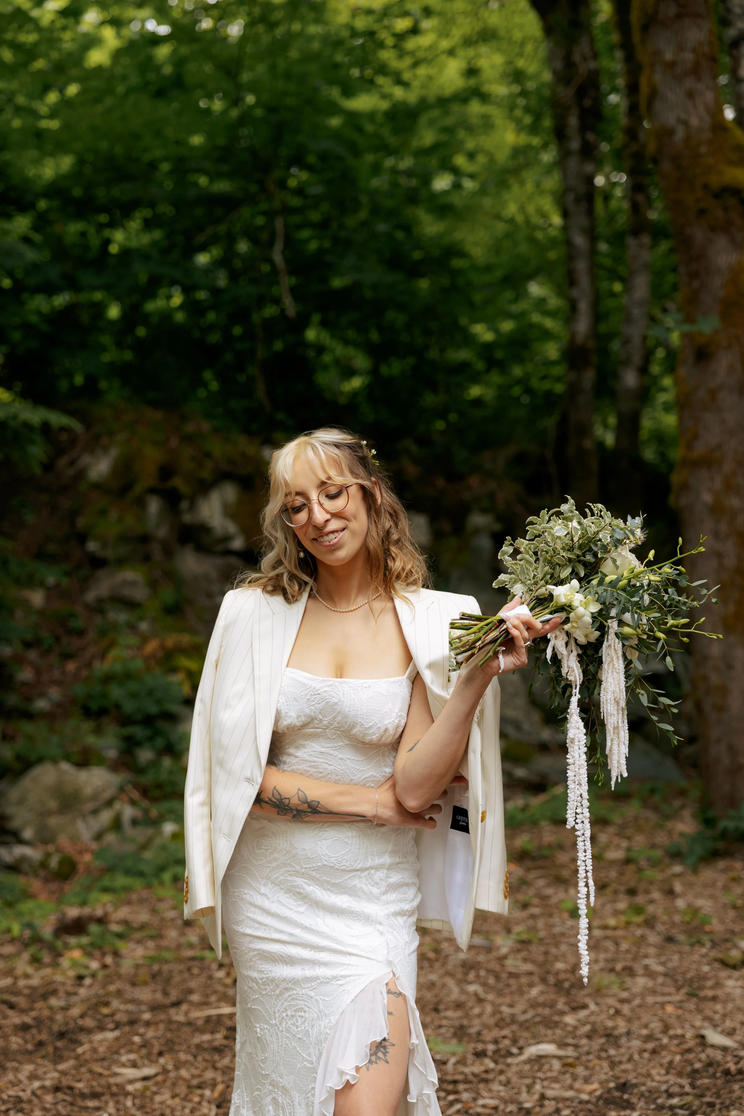Squamish-lgbtqia2s+-lesbian-Wedding-editorial-photography371.jpg