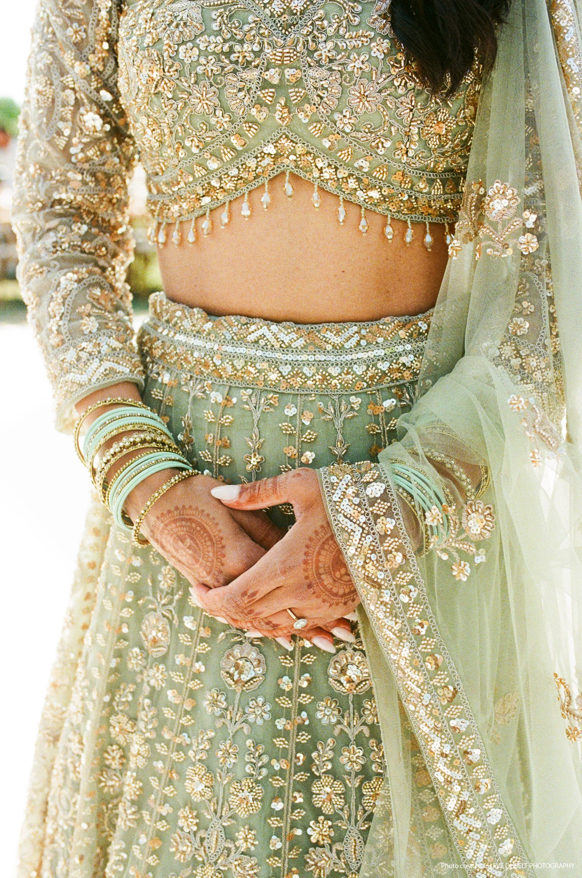 35mm-film-wedding-photography-Vancouver-and-British-Columbia-indian-wedding5.jpg