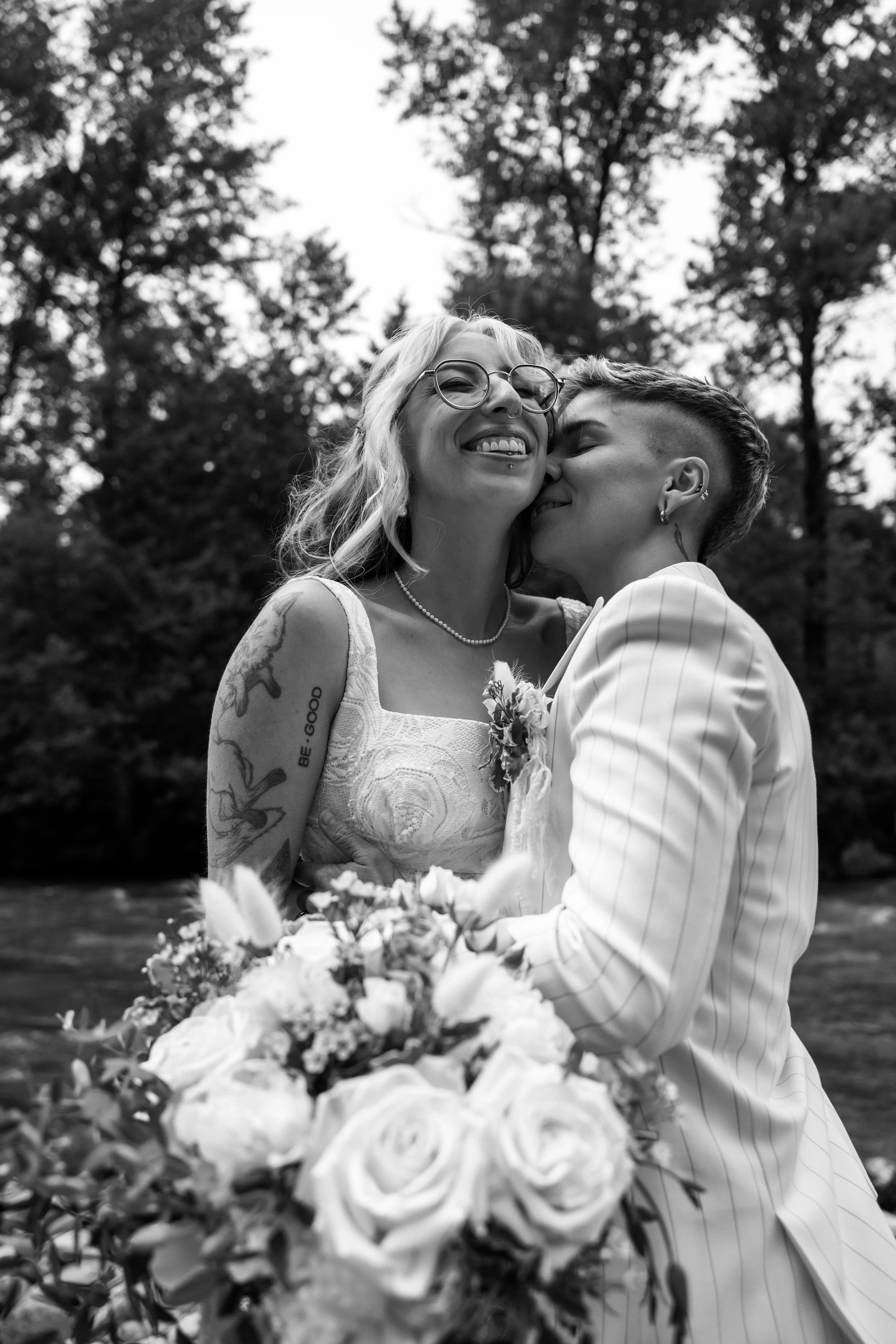 Squamish-lgbtqia2s+-lesbian-Wedding-editorial-photography405.jpg